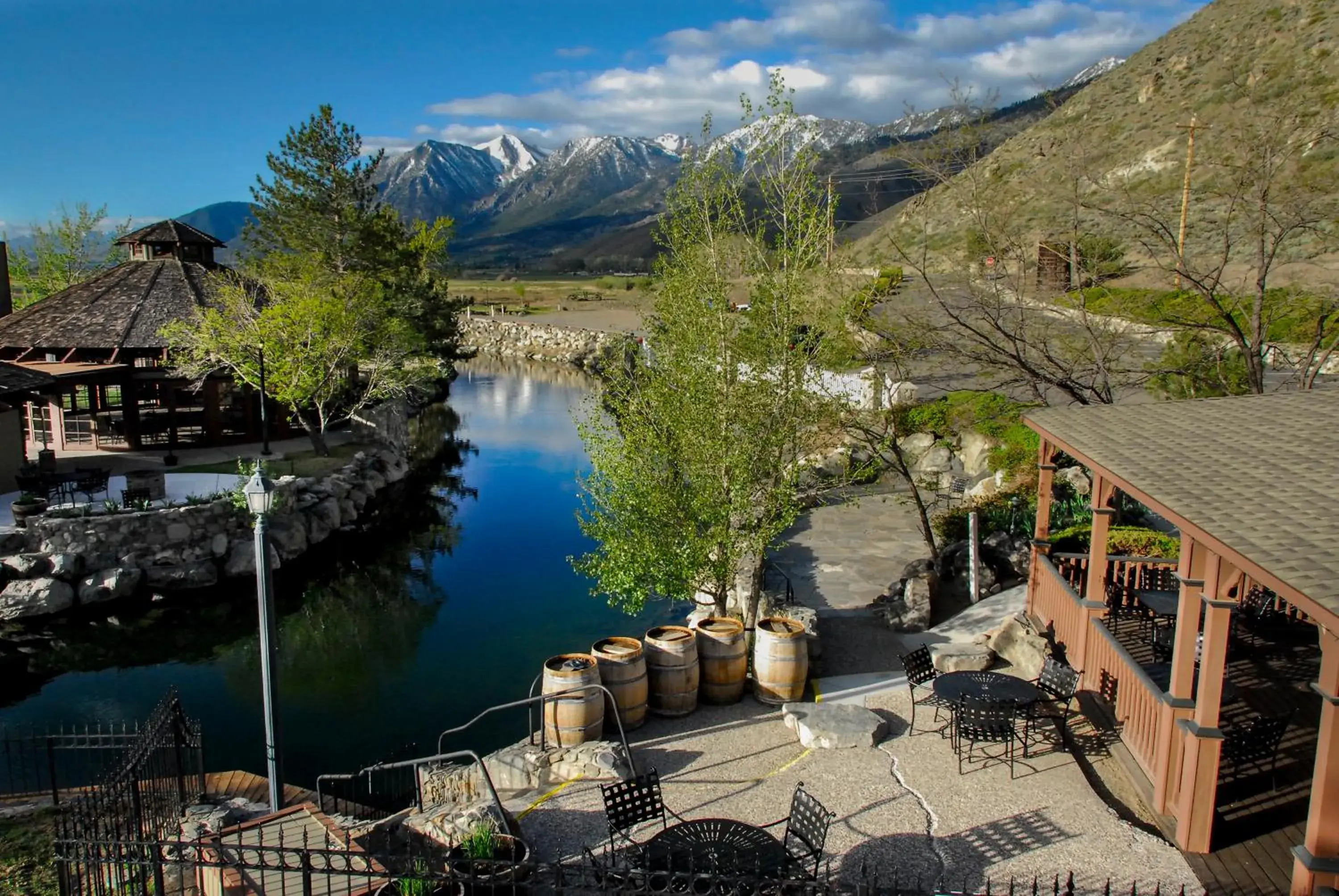 Property building in Holiday Inn Club Vacations - David Walley's Resort Property building in Holiday Inn Club Vacations - David Walley's Resort