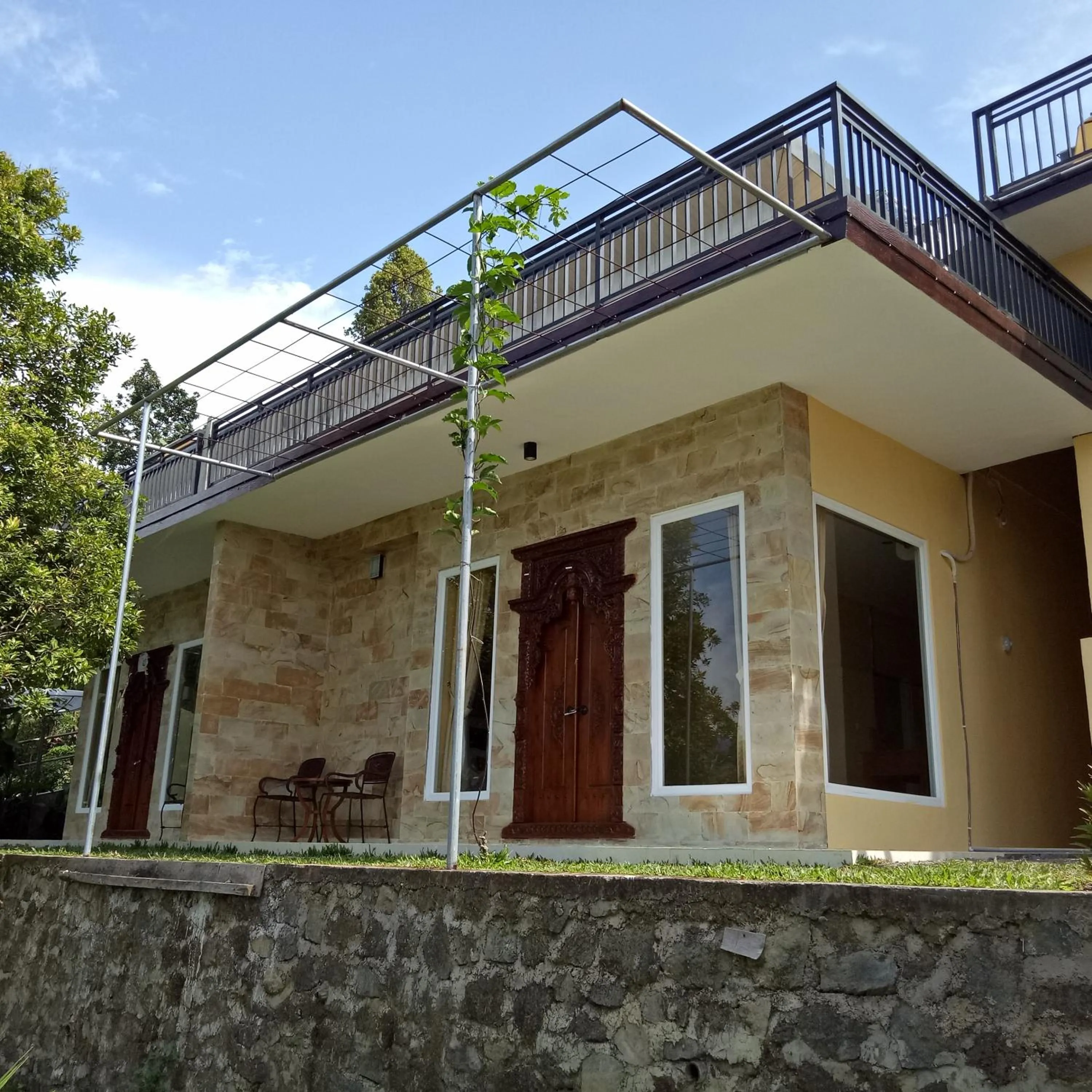 Facade/entrance in Atres Sari Resort