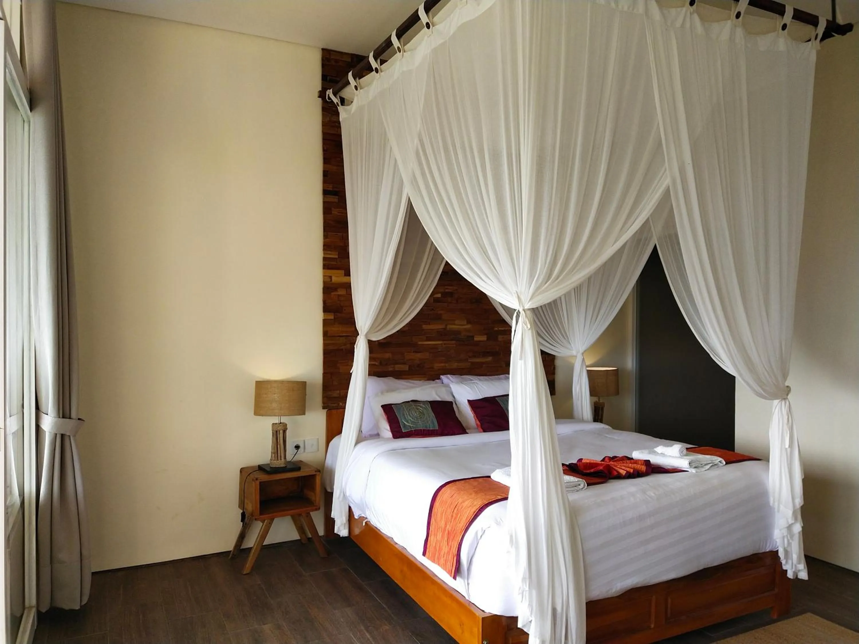 Bed in Atres Sari Resort