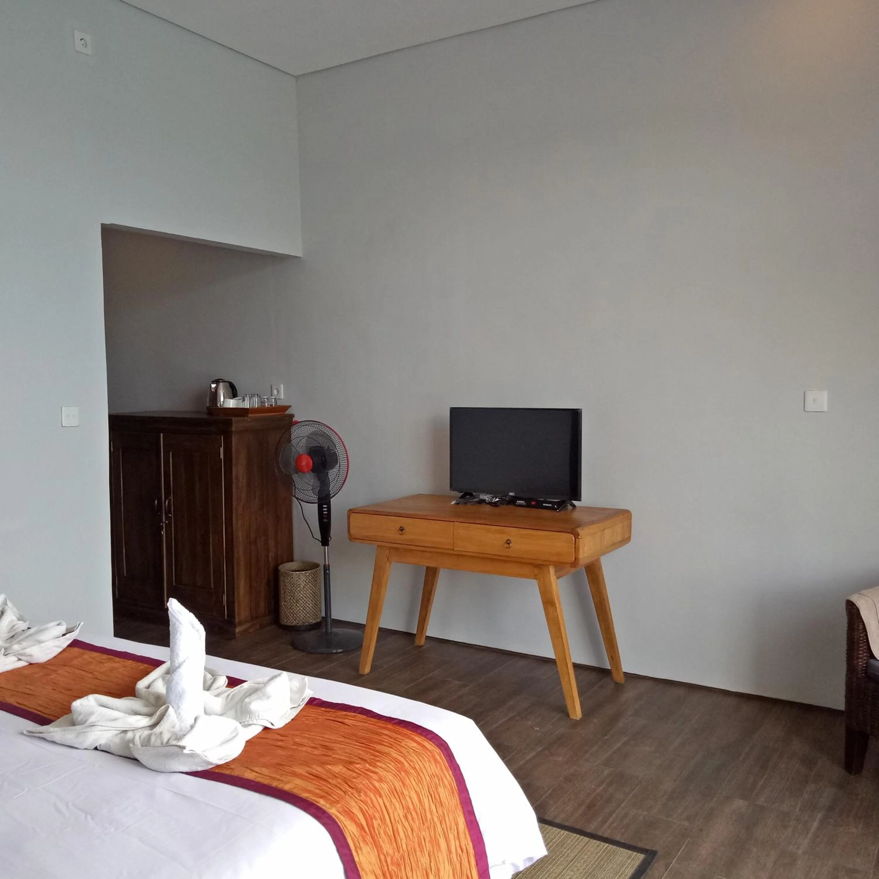 TV and multimedia, Bed in Atres Sari Resort