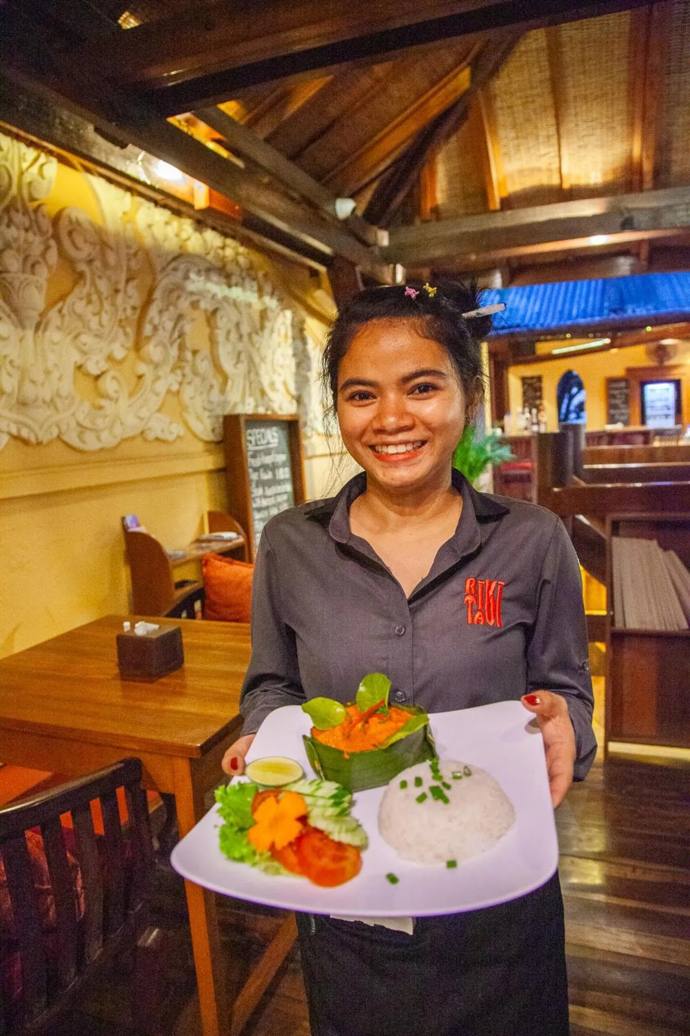 Staff in Rikitikitavi