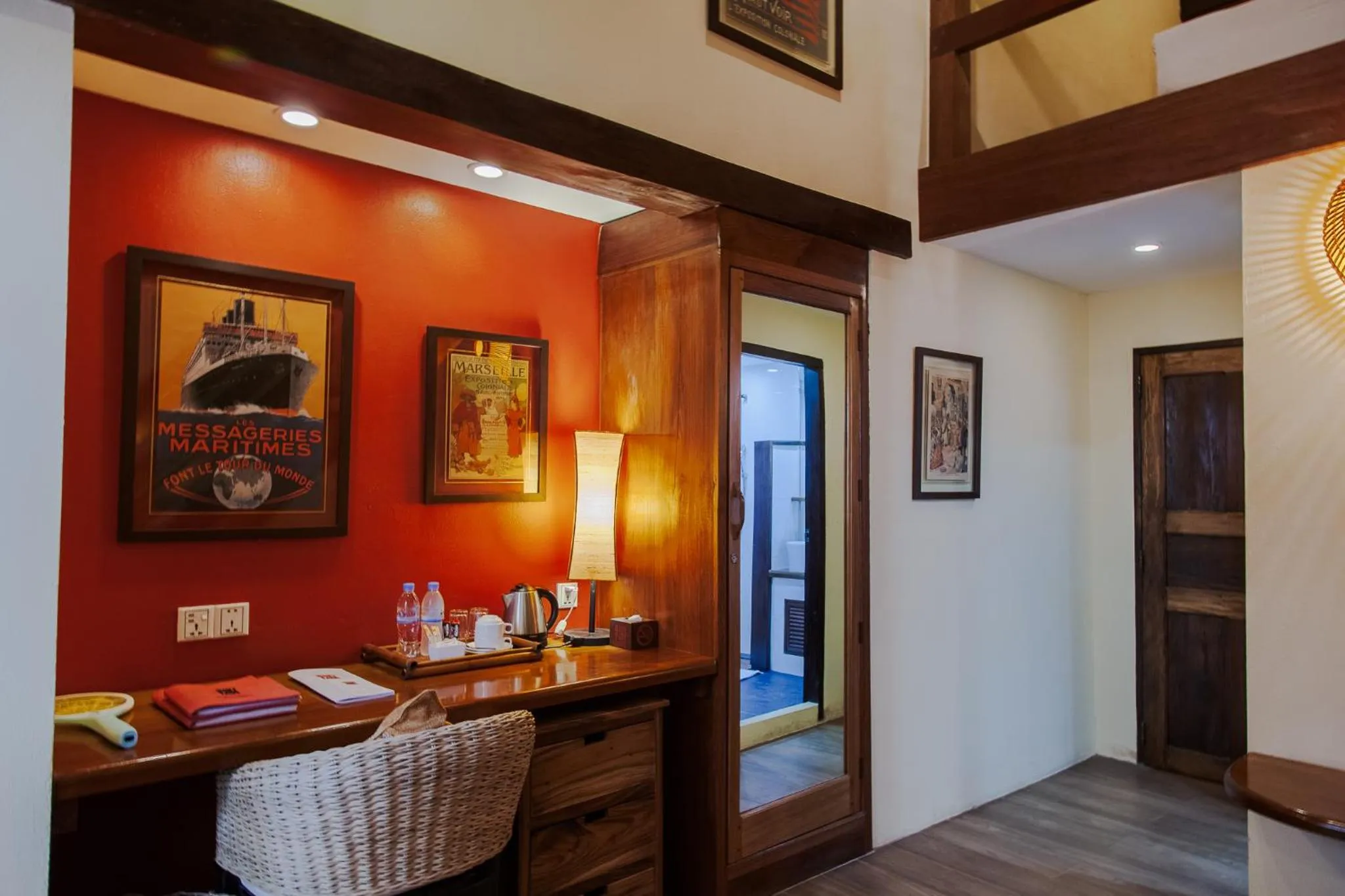 Seating area in Rikitikitavi