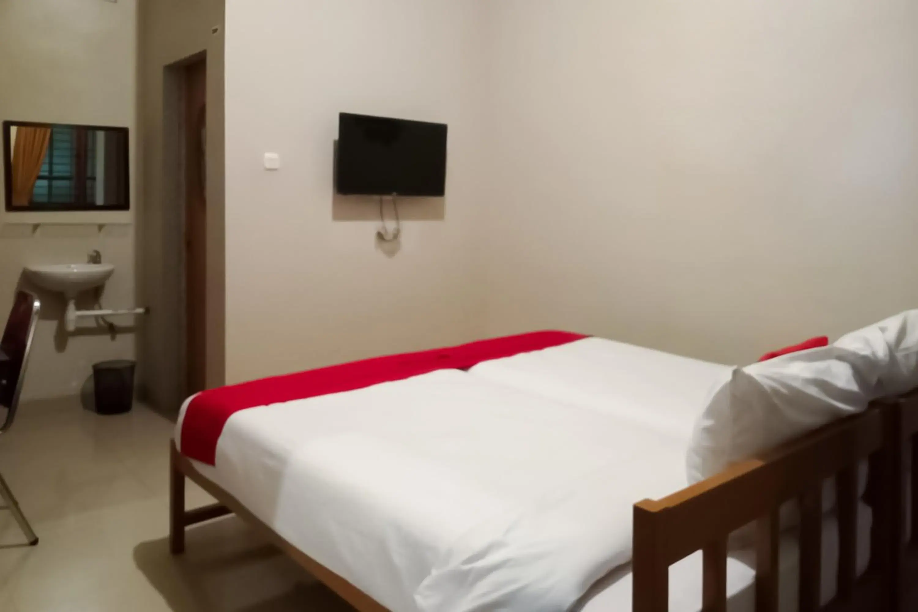 RedDoorz At Joyce Guest House Medan RedDoorz At Joyce Guest House Medan