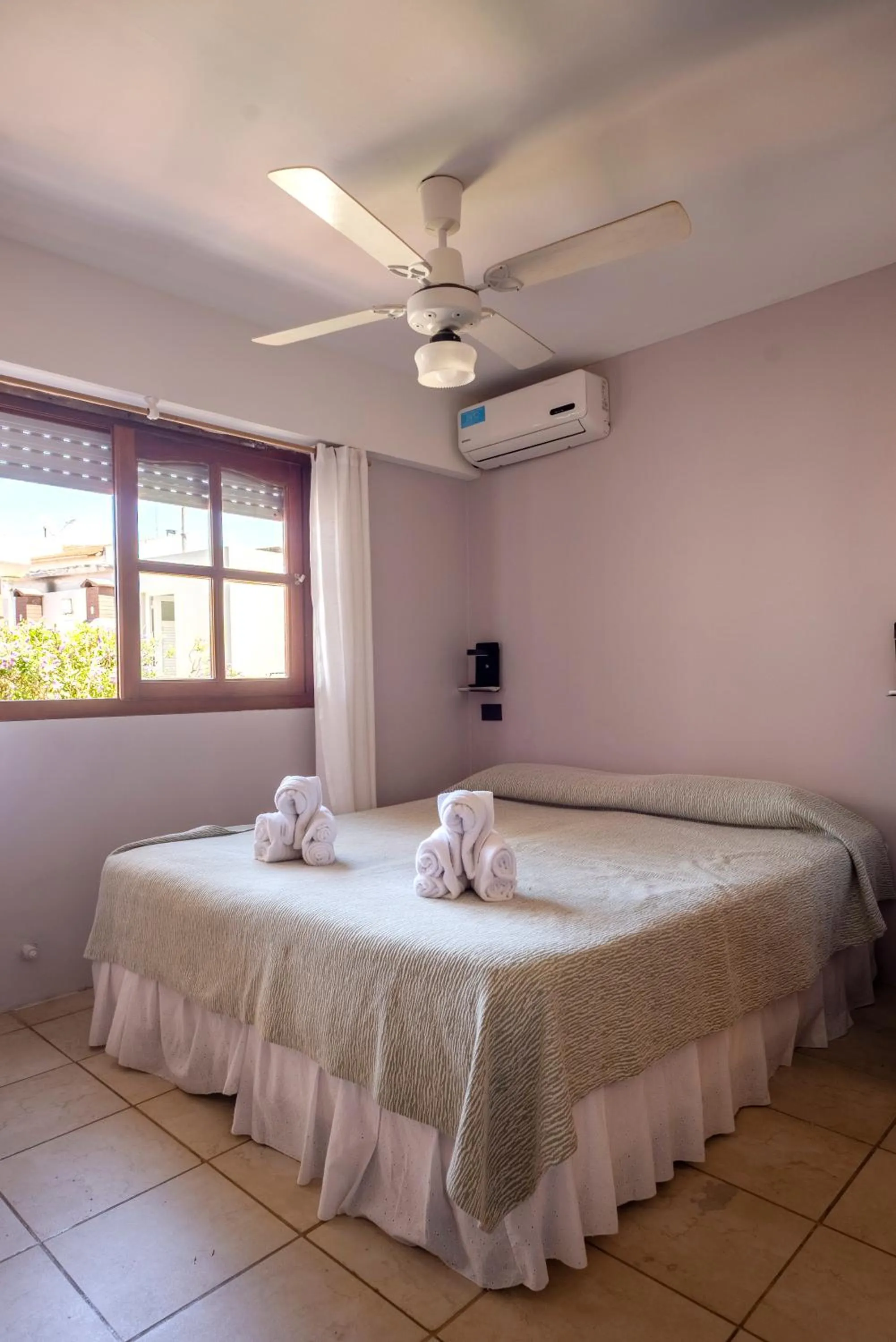 Bed in Hotel Rideamus