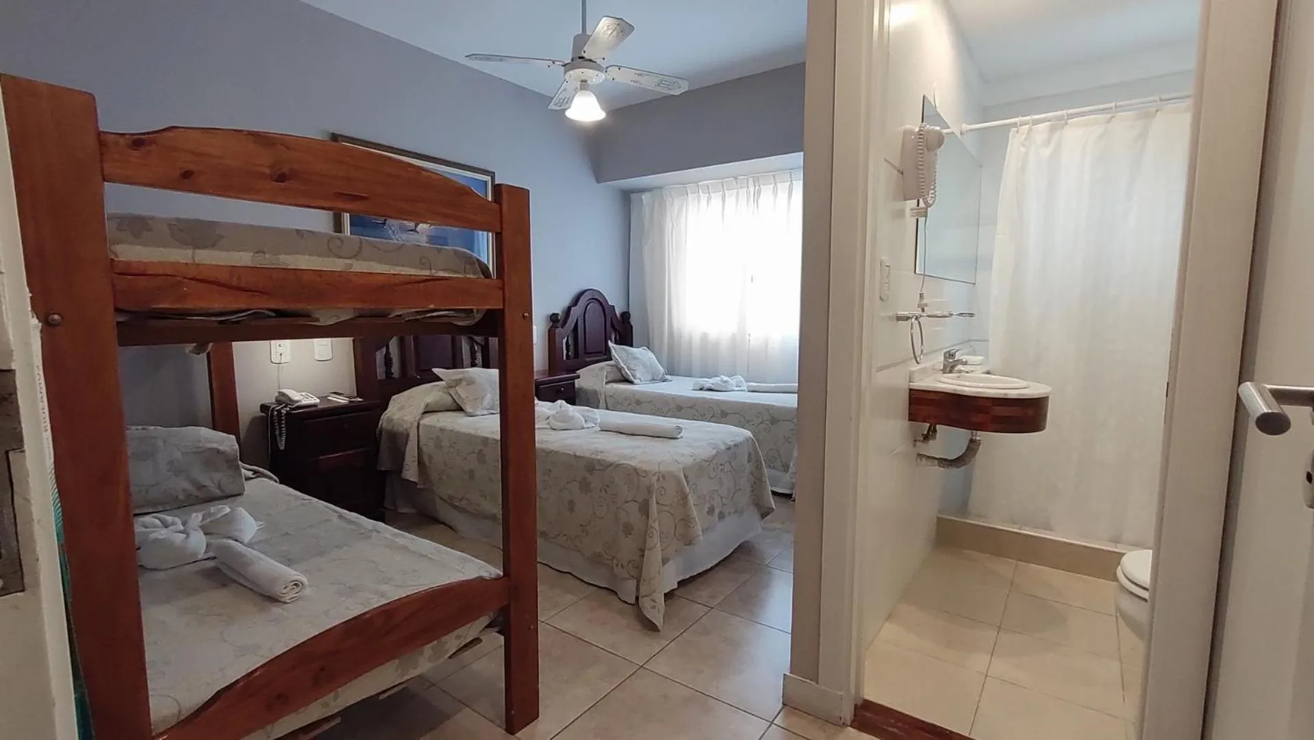 Bed in Hotel Rideamus