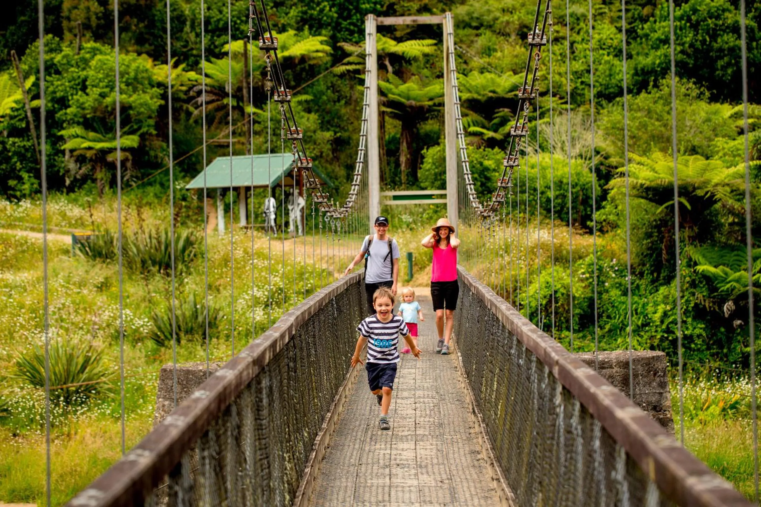 children in Tasman Holiday Parks - Beachaven
