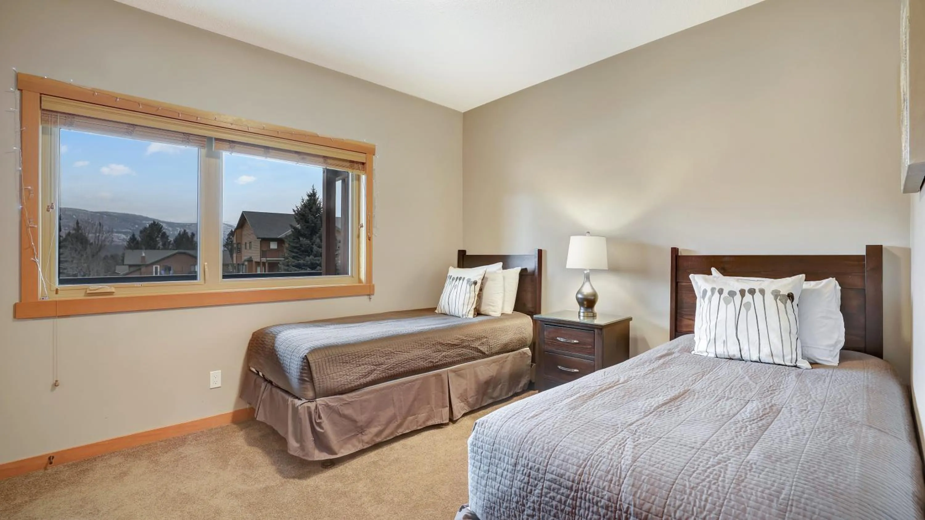 Bed in The Residences at Fairmont Ridge