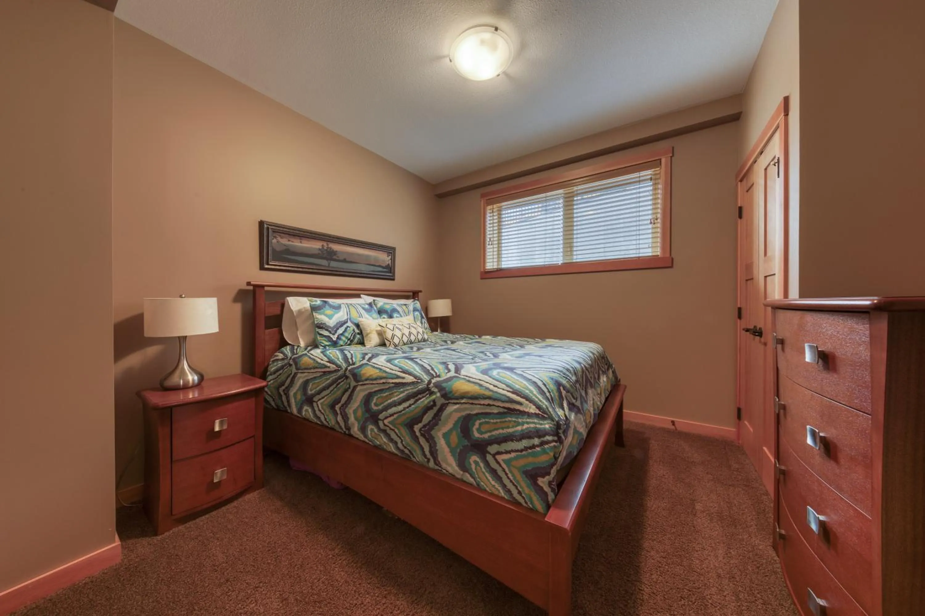 Bed in The Residences at Fairmont Ridge