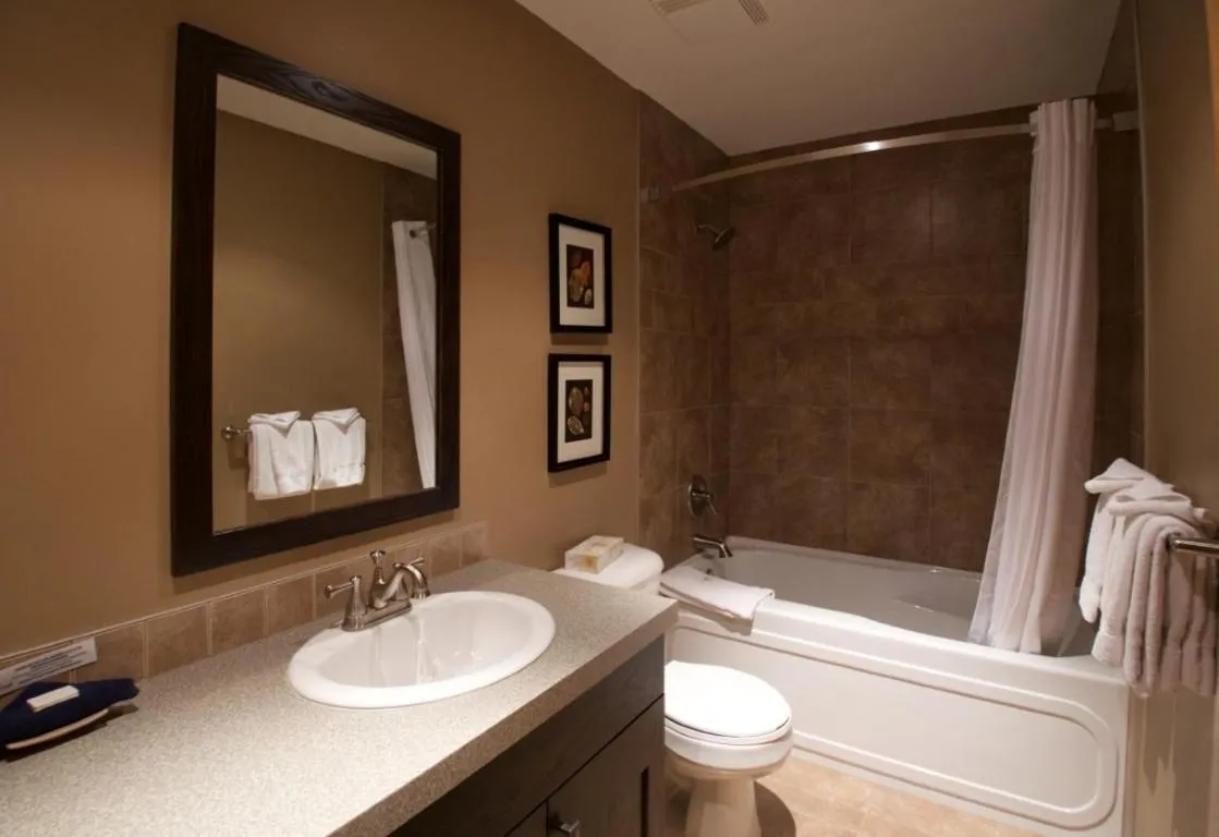 Bathroom in The Residences at Fairmont Ridge