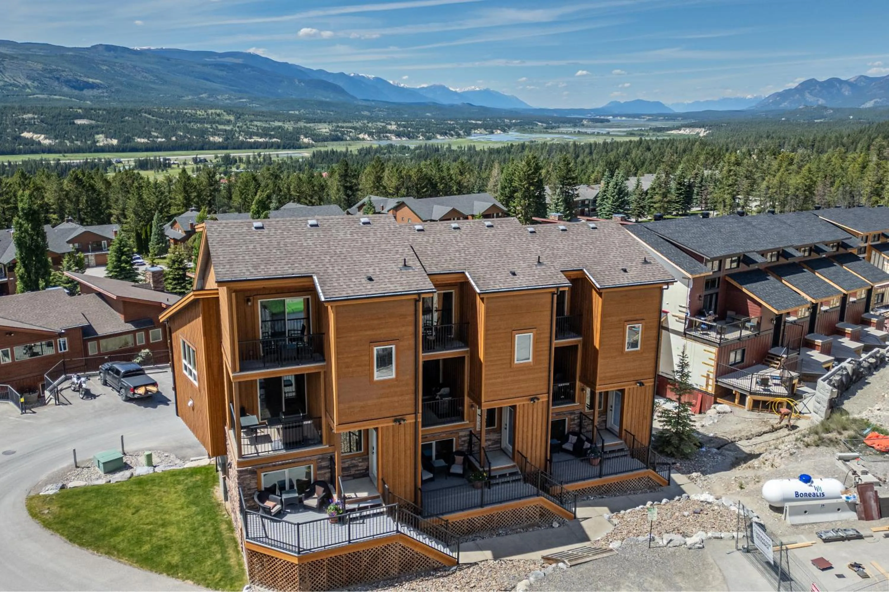 Property building in The Residences at Fairmont Ridge