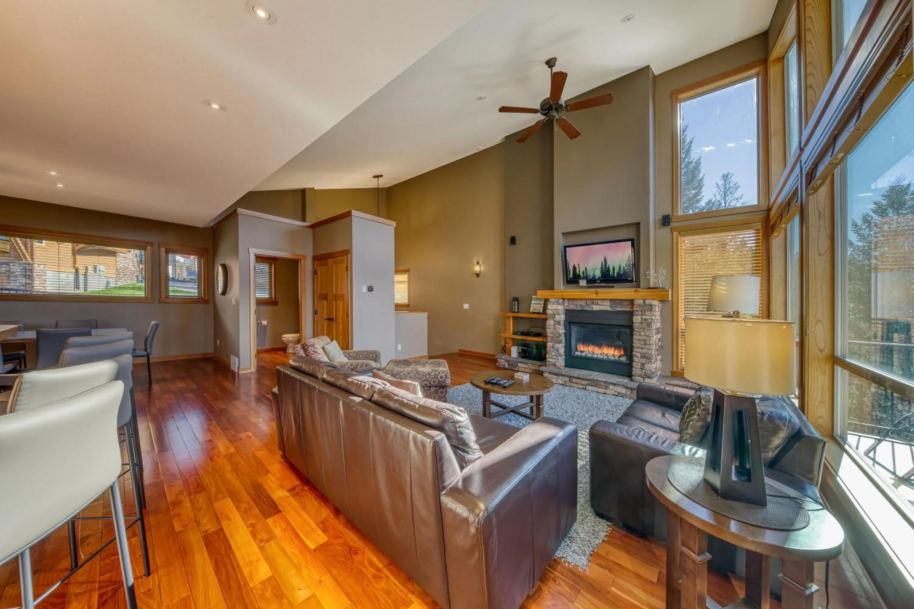 Living room in The Residences at Fairmont Ridge