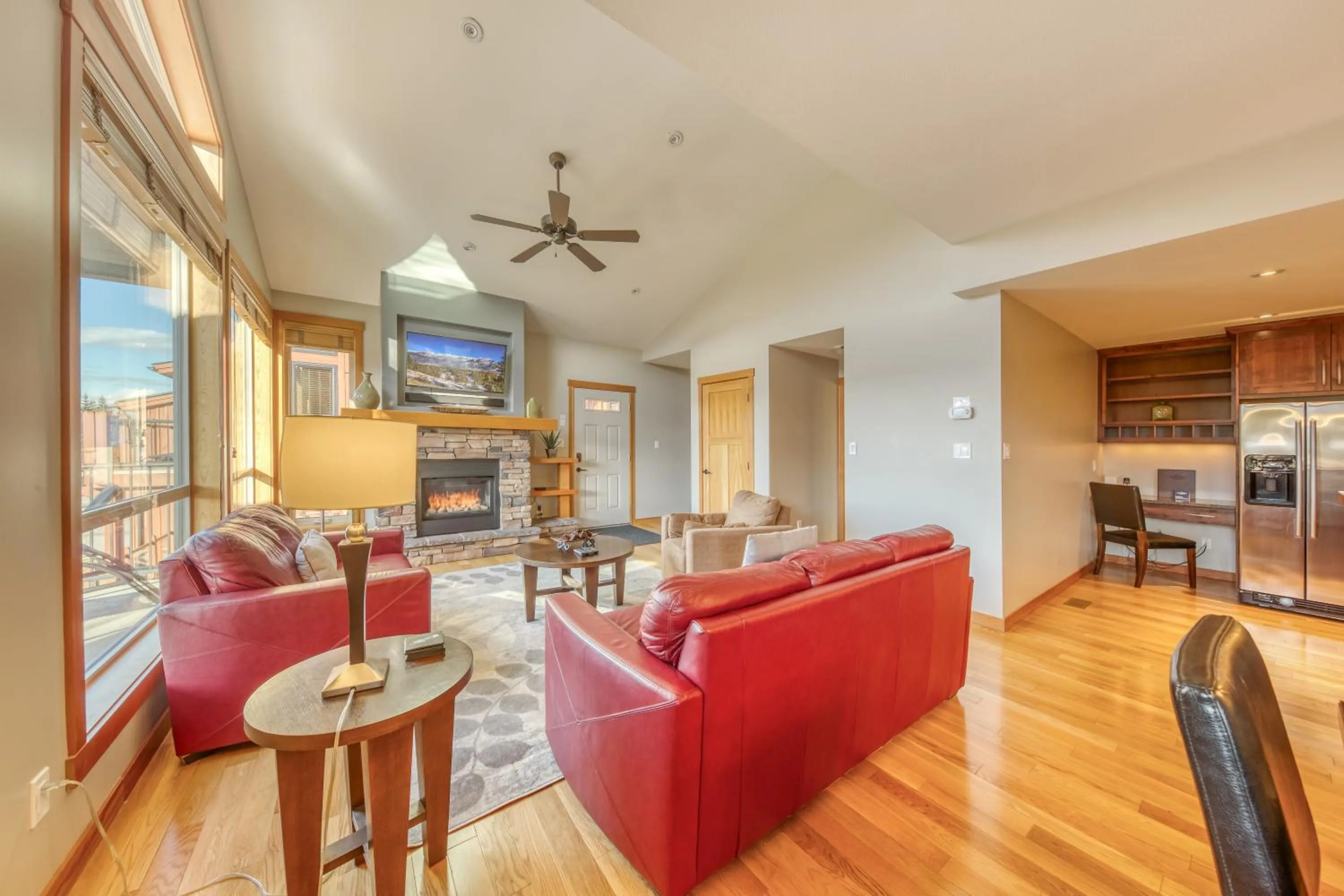 Living room in The Residences at Fairmont Ridge