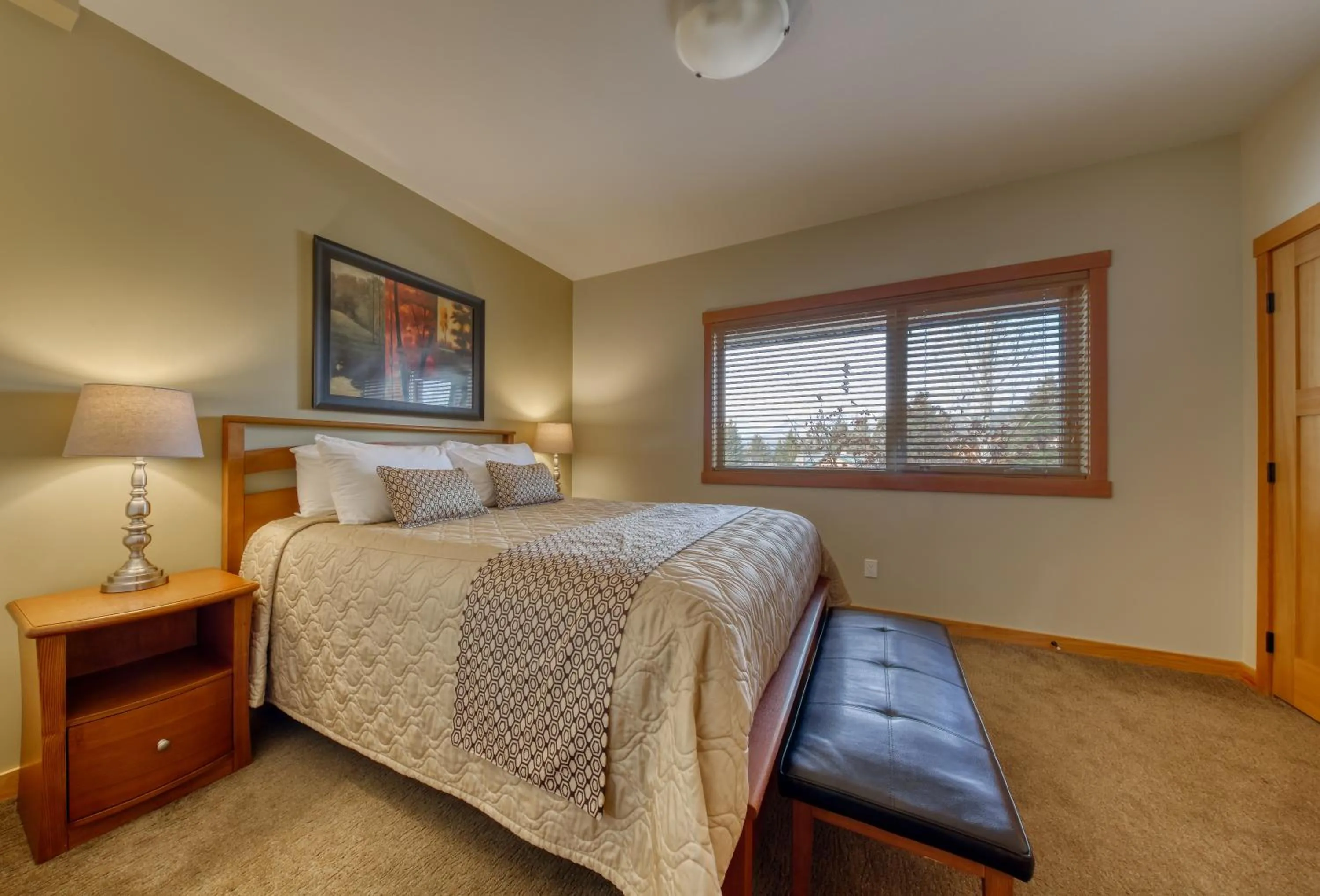 Bed in The Residences at Fairmont Ridge