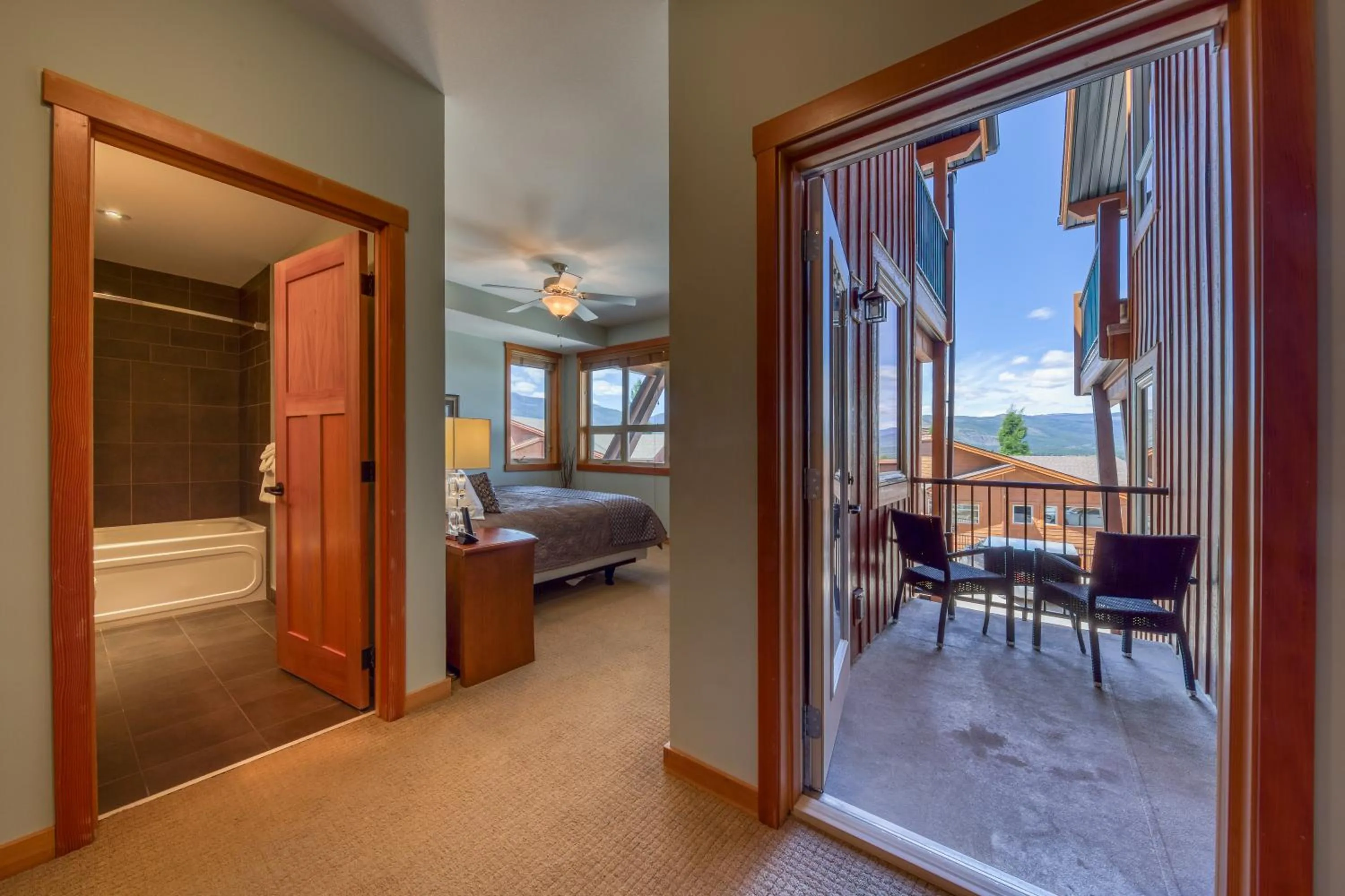Bedroom, Bed in The Residences at Fairmont Ridge