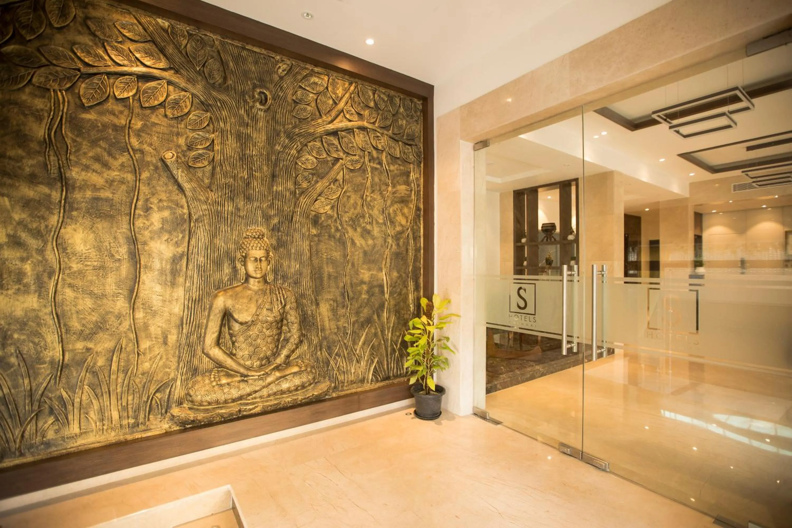 Facade/entrance in S Hotels Chennai