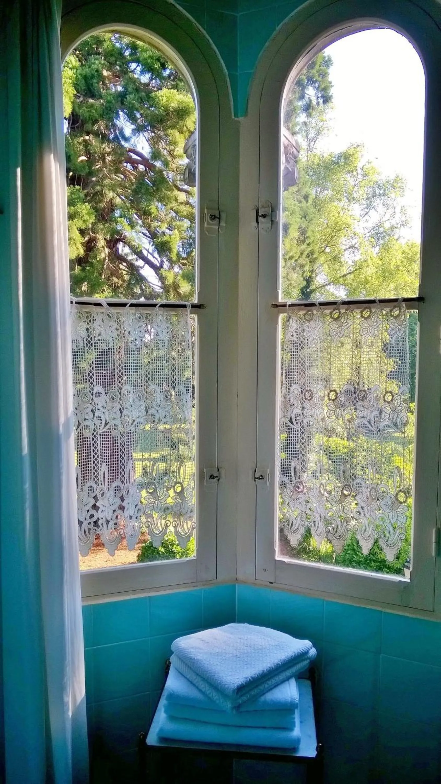 Bathroom in Château de la Vernède, la Grande Vernède