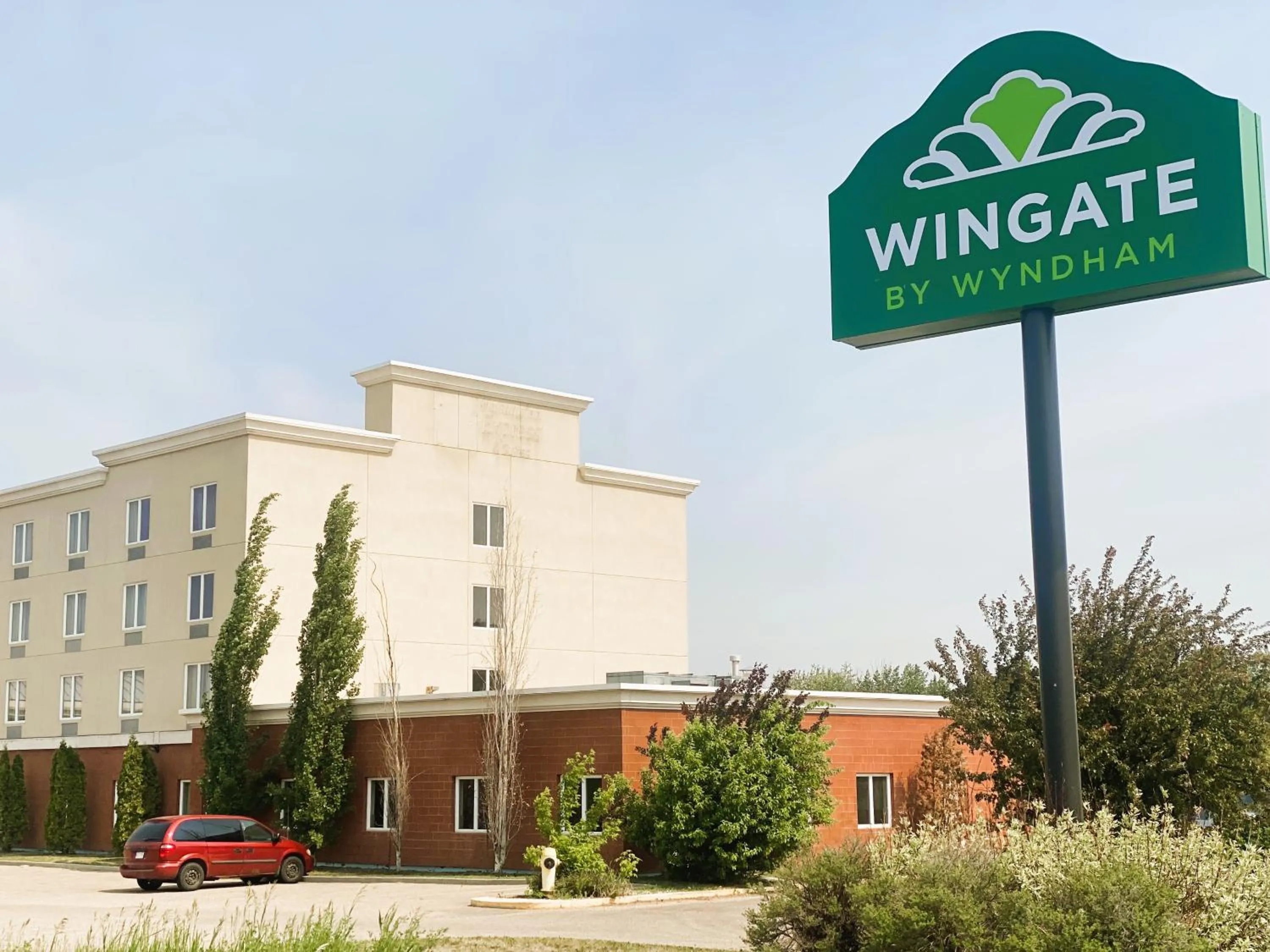 Property building in Wingate by Wyndham Fort Saskatchewan