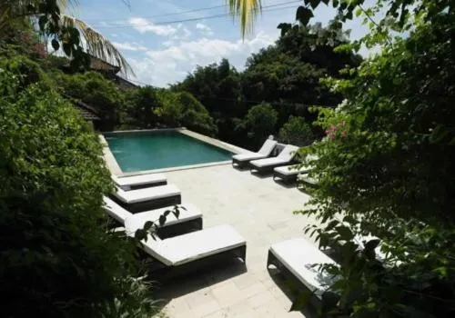Swimming pool in Baliku Dive Resort