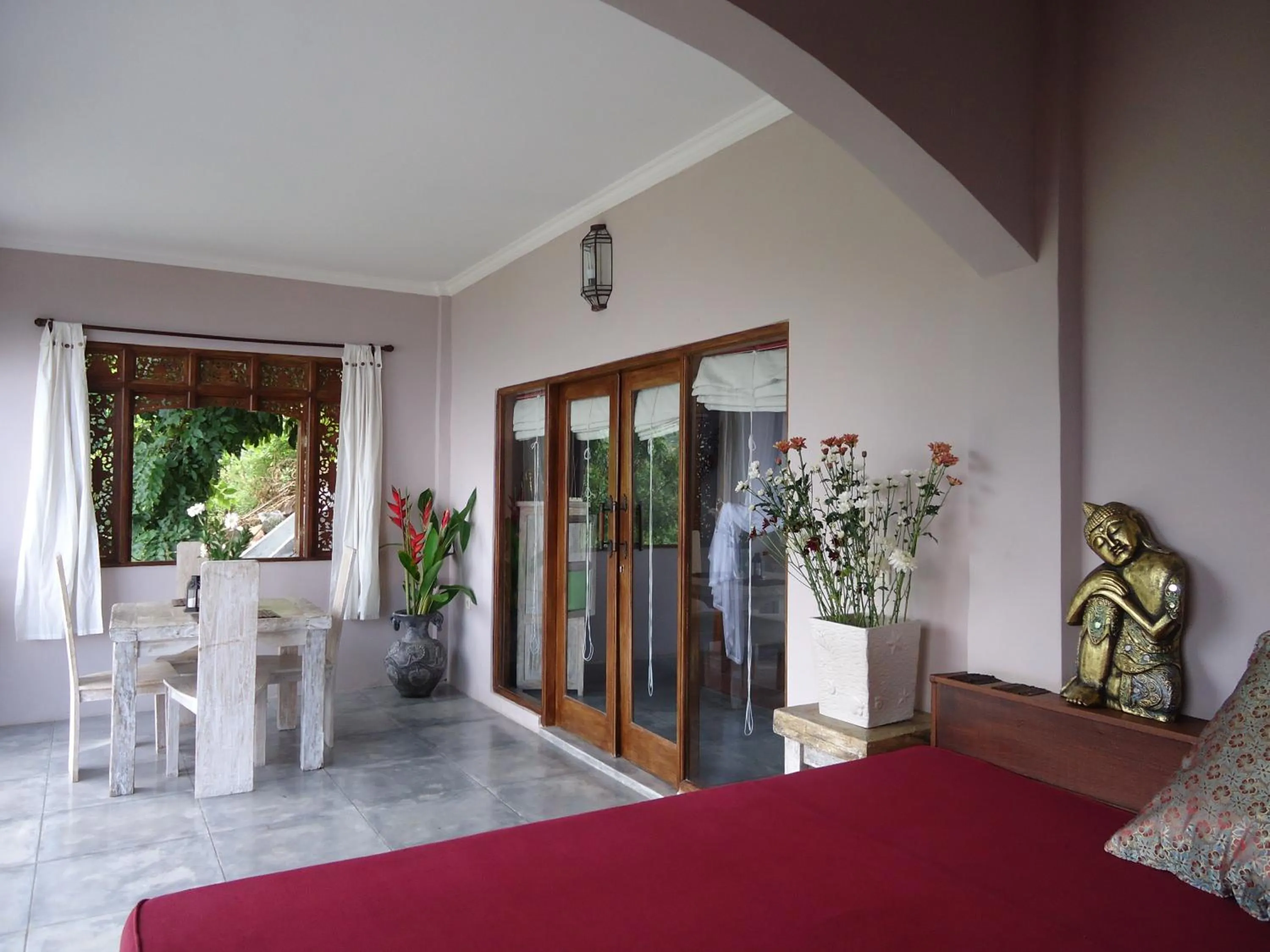 Dining area in Baliku Dive Resort