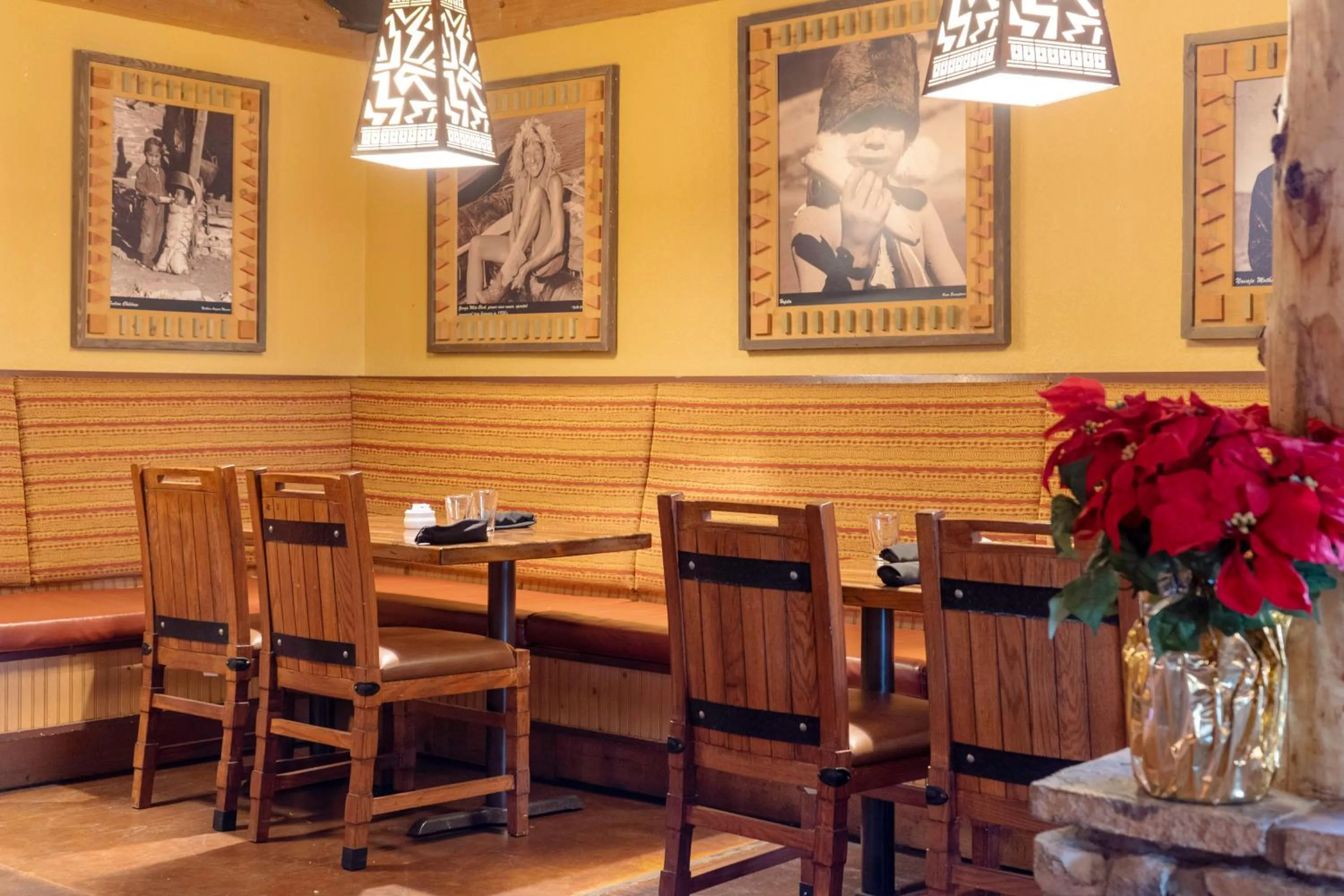 Restaurant/places to eat in The Grand Hotel at the Grand Canyon