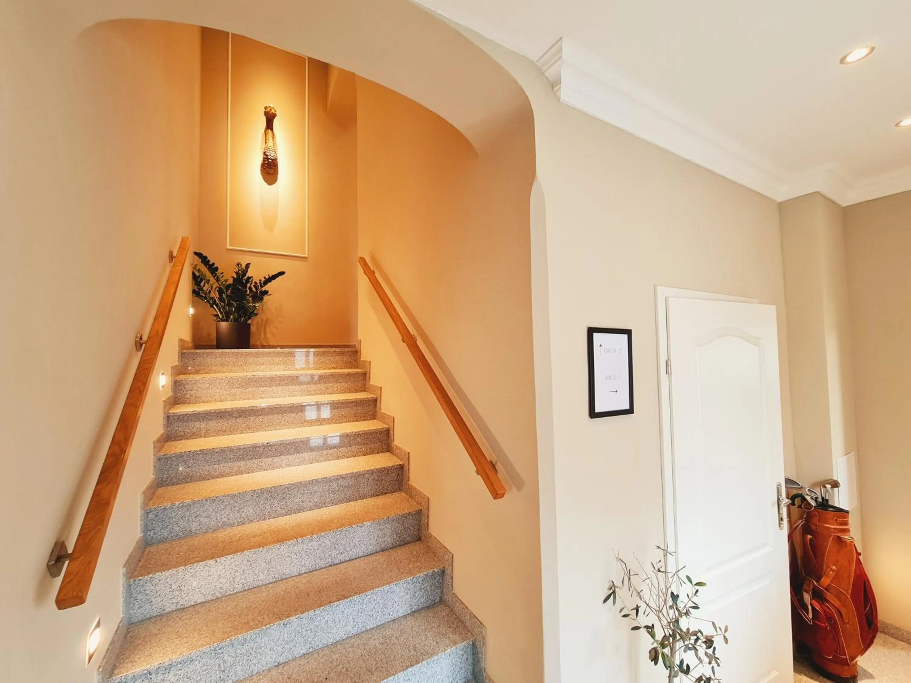 Decorative detail in Das Friedrich