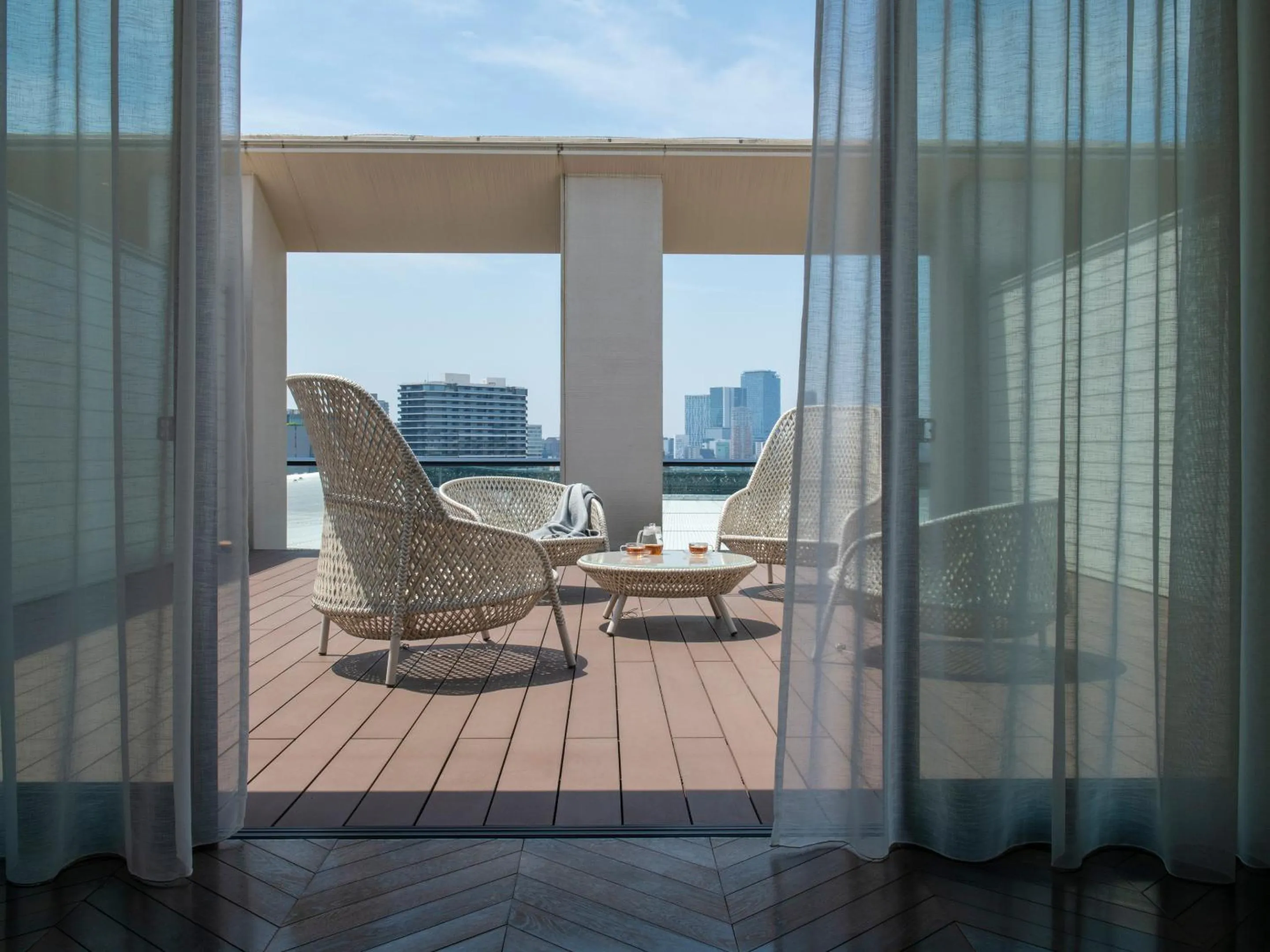 Balcony/Terrace in Mitsui Garden Hotel Jingugaien Tokyo Premier