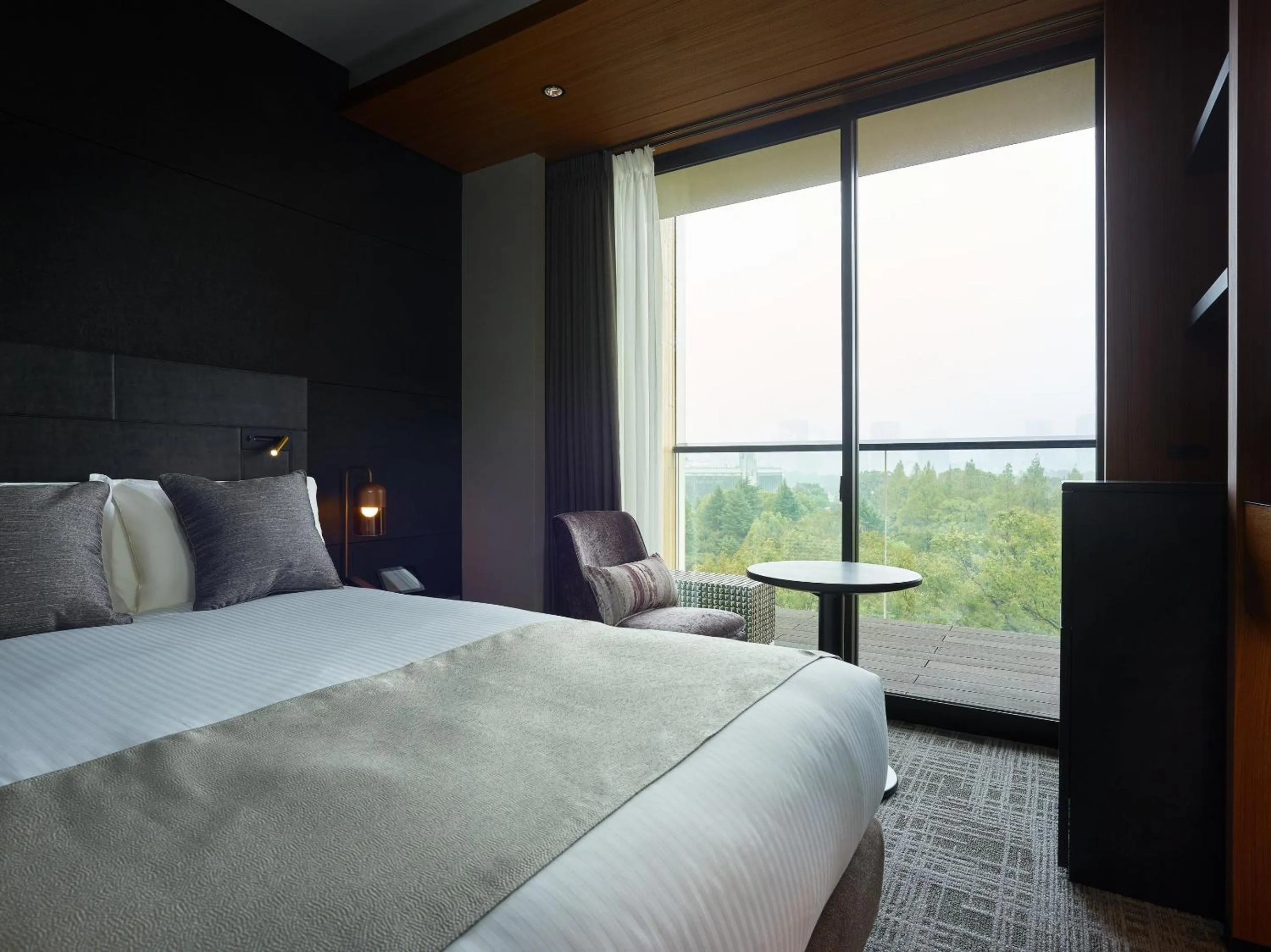 Photo of the whole room, Bed in Mitsui Garden Hotel Jingugaien Tokyo Premier