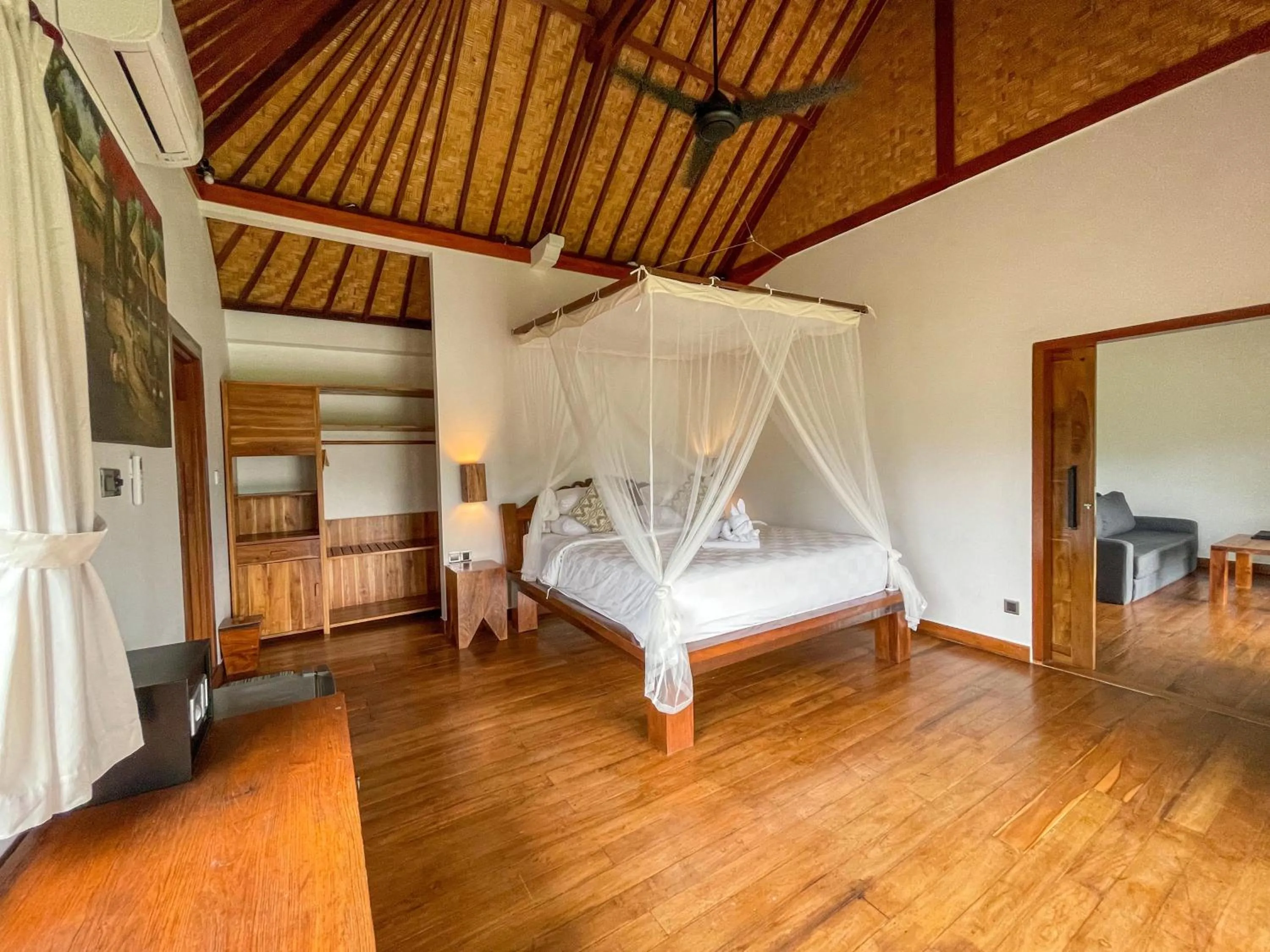 Photo of the whole room, Bed in Abian Ayu Villa