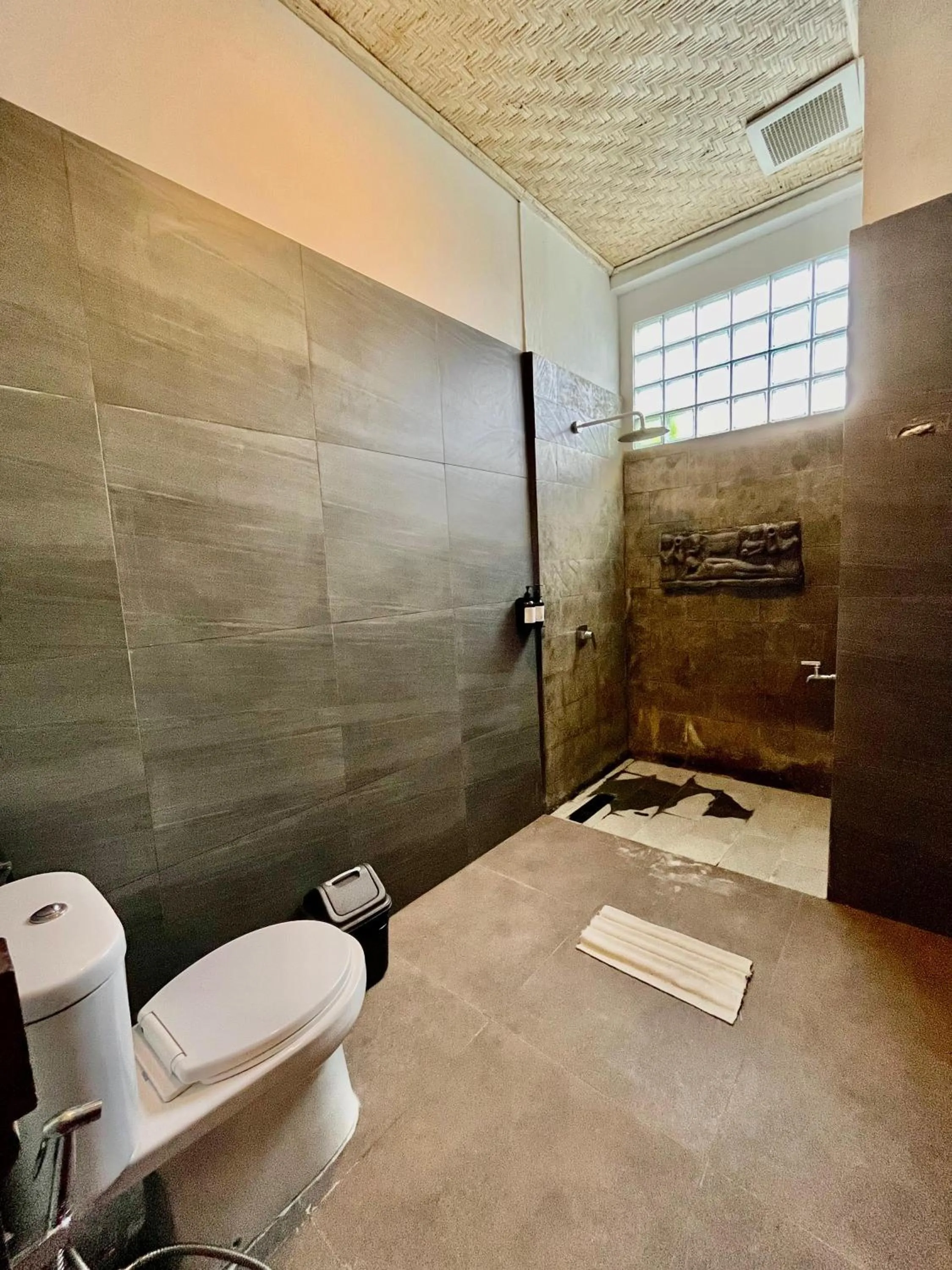 Shower in Abian Ayu Villa