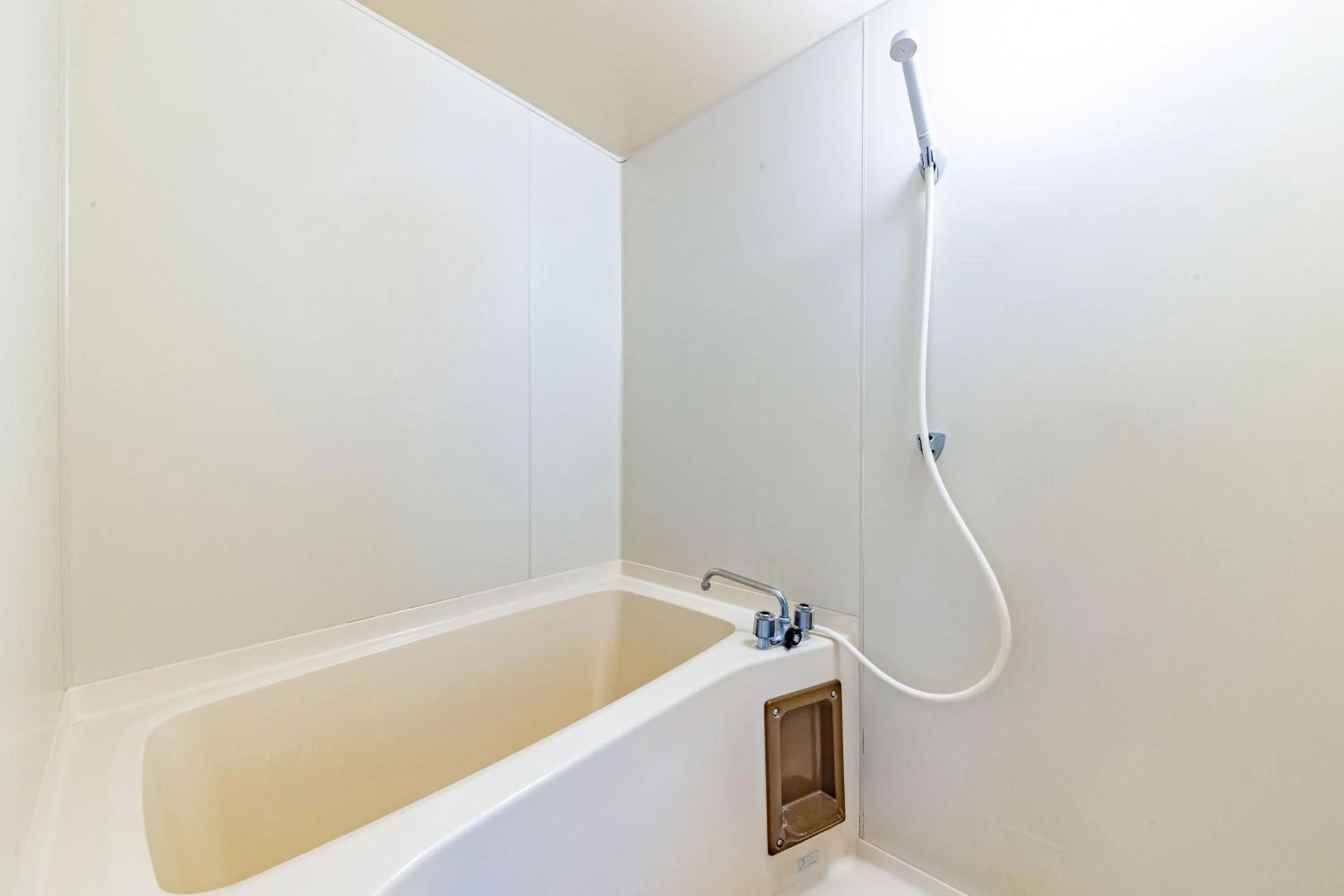 Shower in Spa Resort Hawaiians Hotel Hawaiians