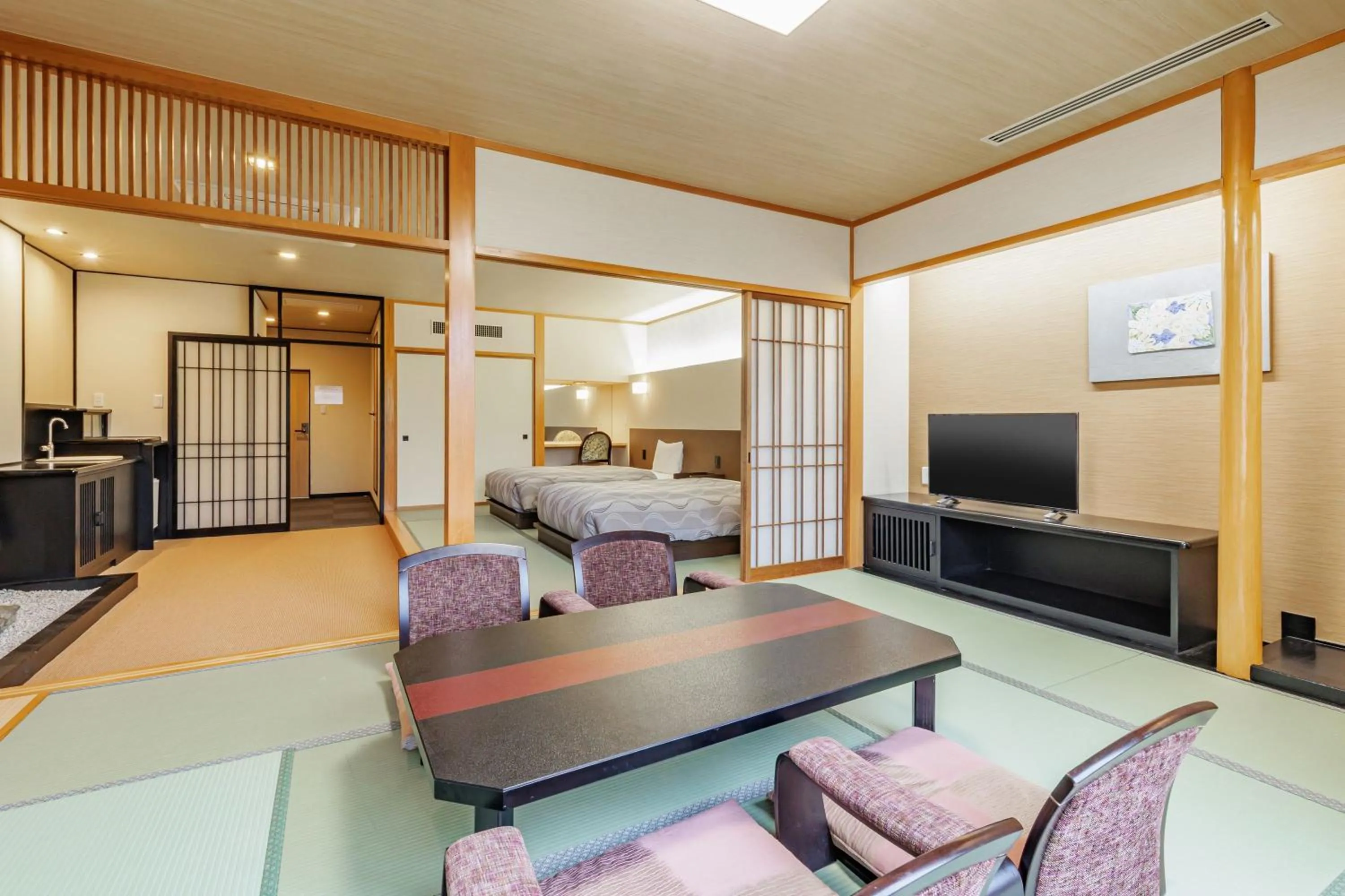 Photo of the whole room in Spa Resort Hawaiians Hotel Hawaiians