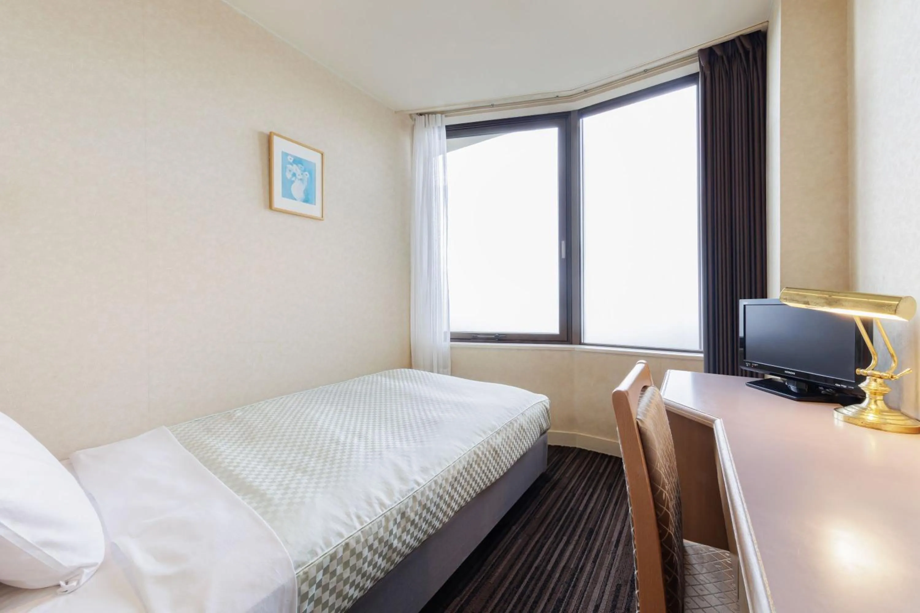 Photo of the whole room, Bed in Spa Resort Hawaiians Hotel Hawaiians