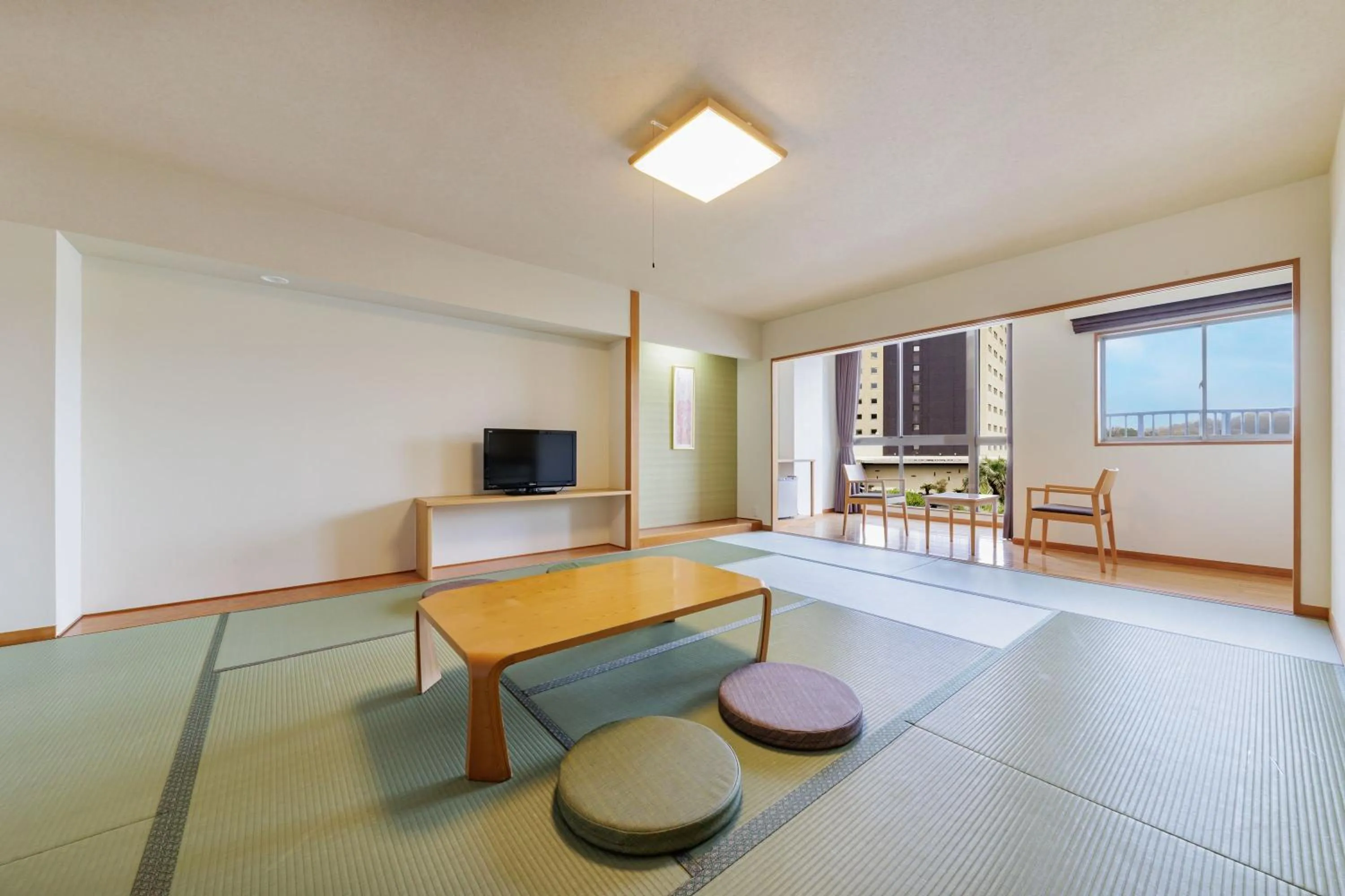 Photo of the whole room in Spa Resort Hawaiians Hotel Hawaiians