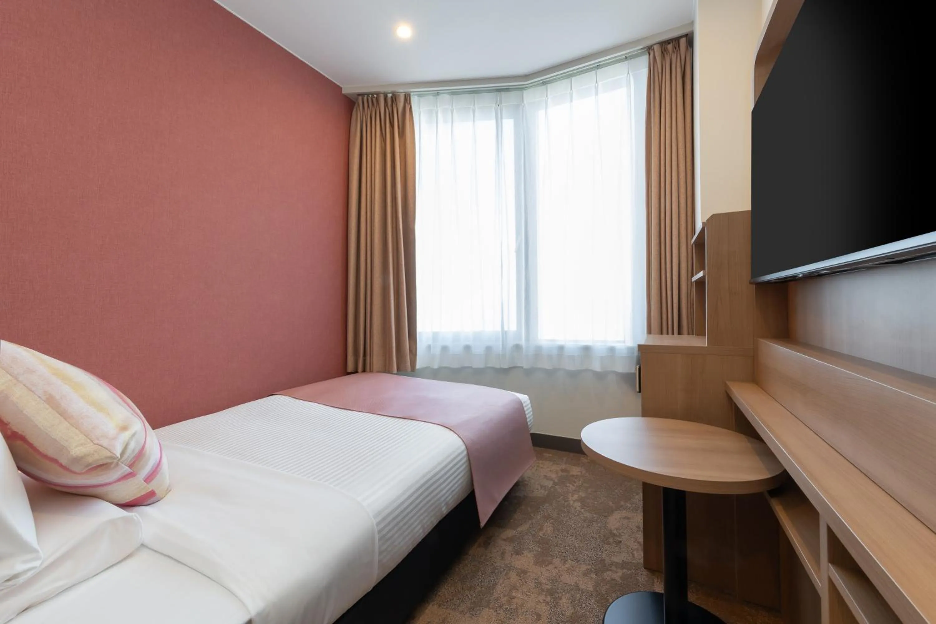 Bed in Spa Resort Hawaiians Hotel Hawaiians