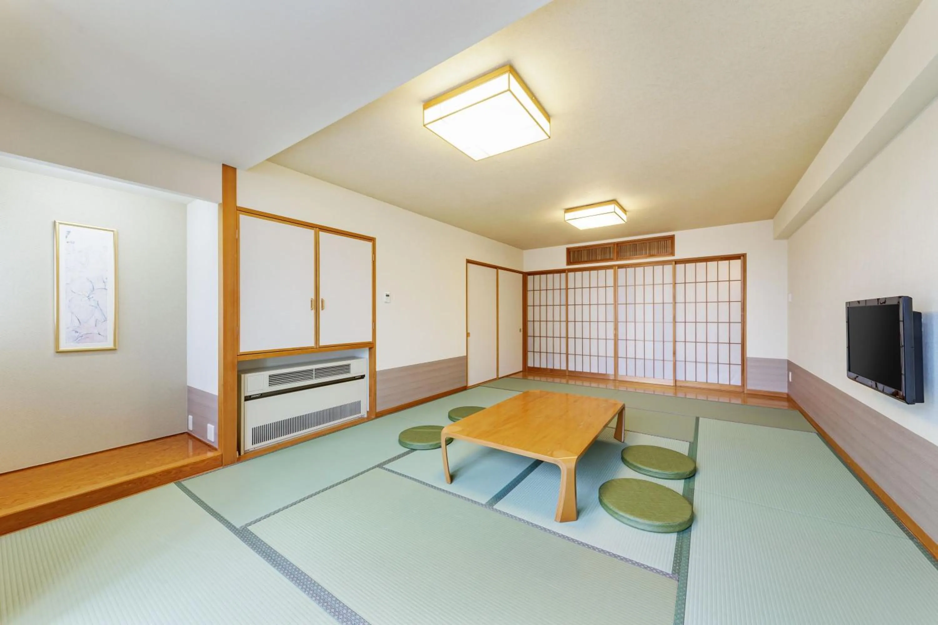 Photo of the whole room in Spa Resort Hawaiians Hotel Hawaiians