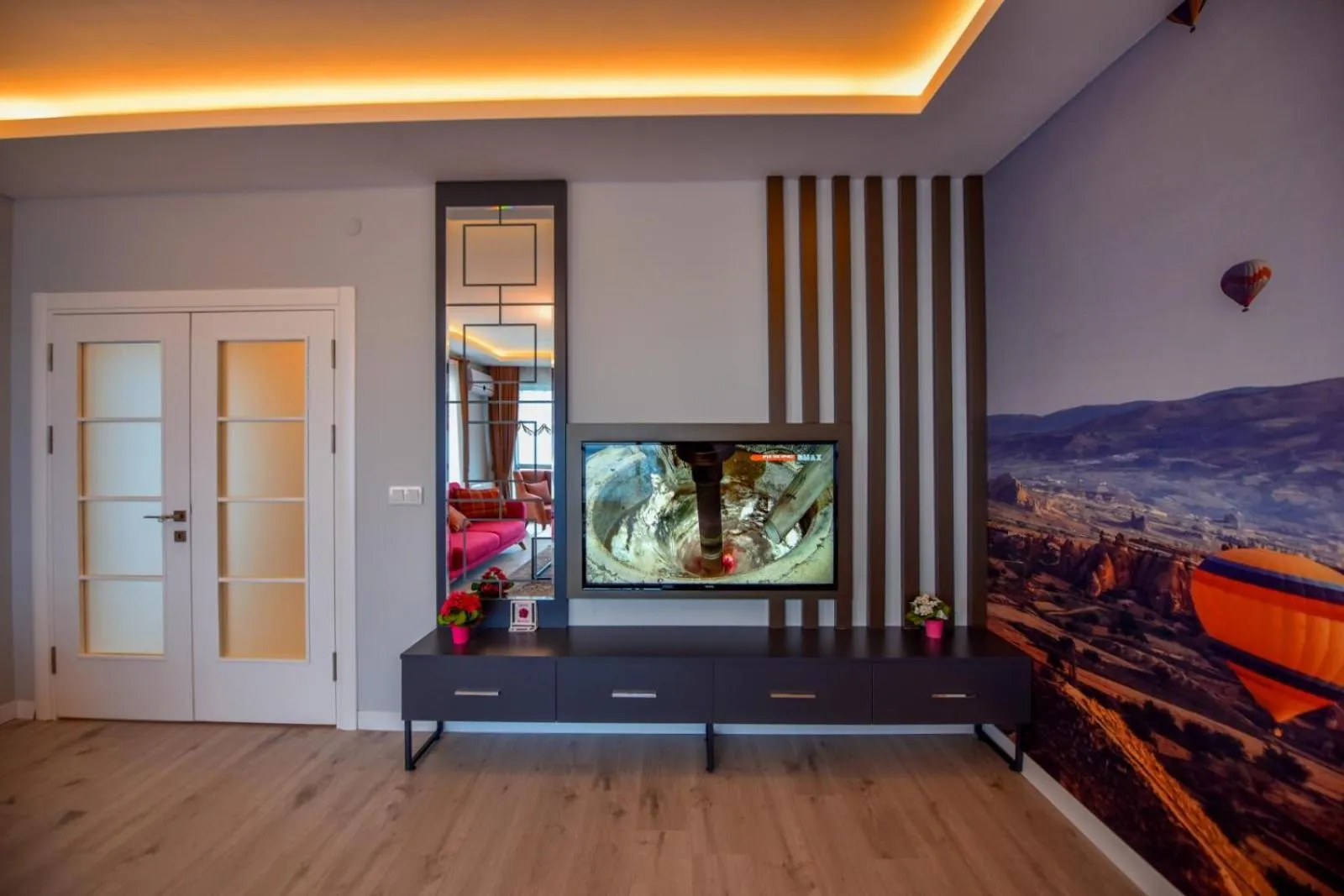 Communal lounge/ TV room in BAHAR RESIDENCE