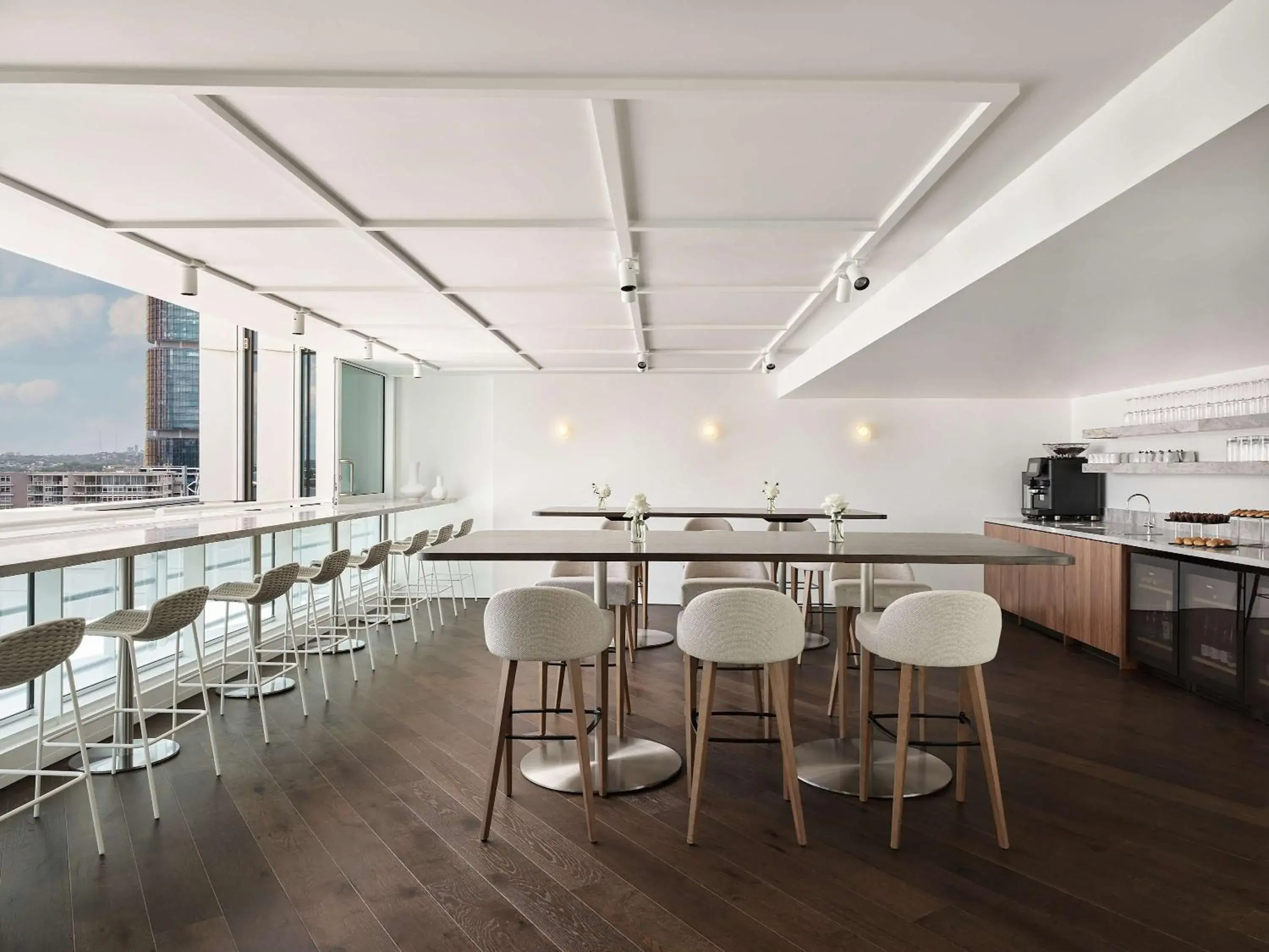 Lounge or bar in Hyatt Regency Sydney Lounge or bar in Hyatt Regency Sydney