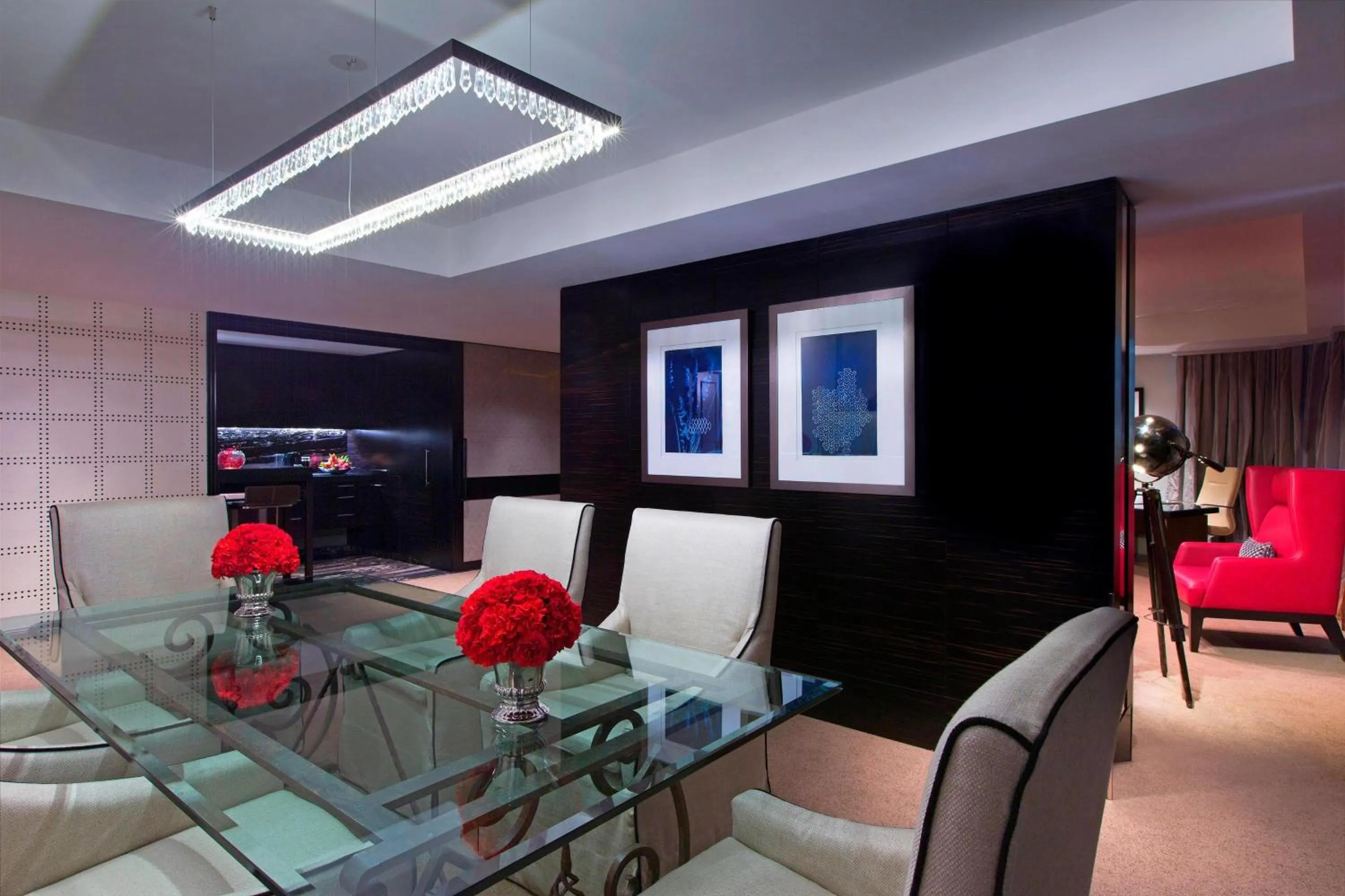 Bedroom in Sheraton Grand Sydney Hyde Park