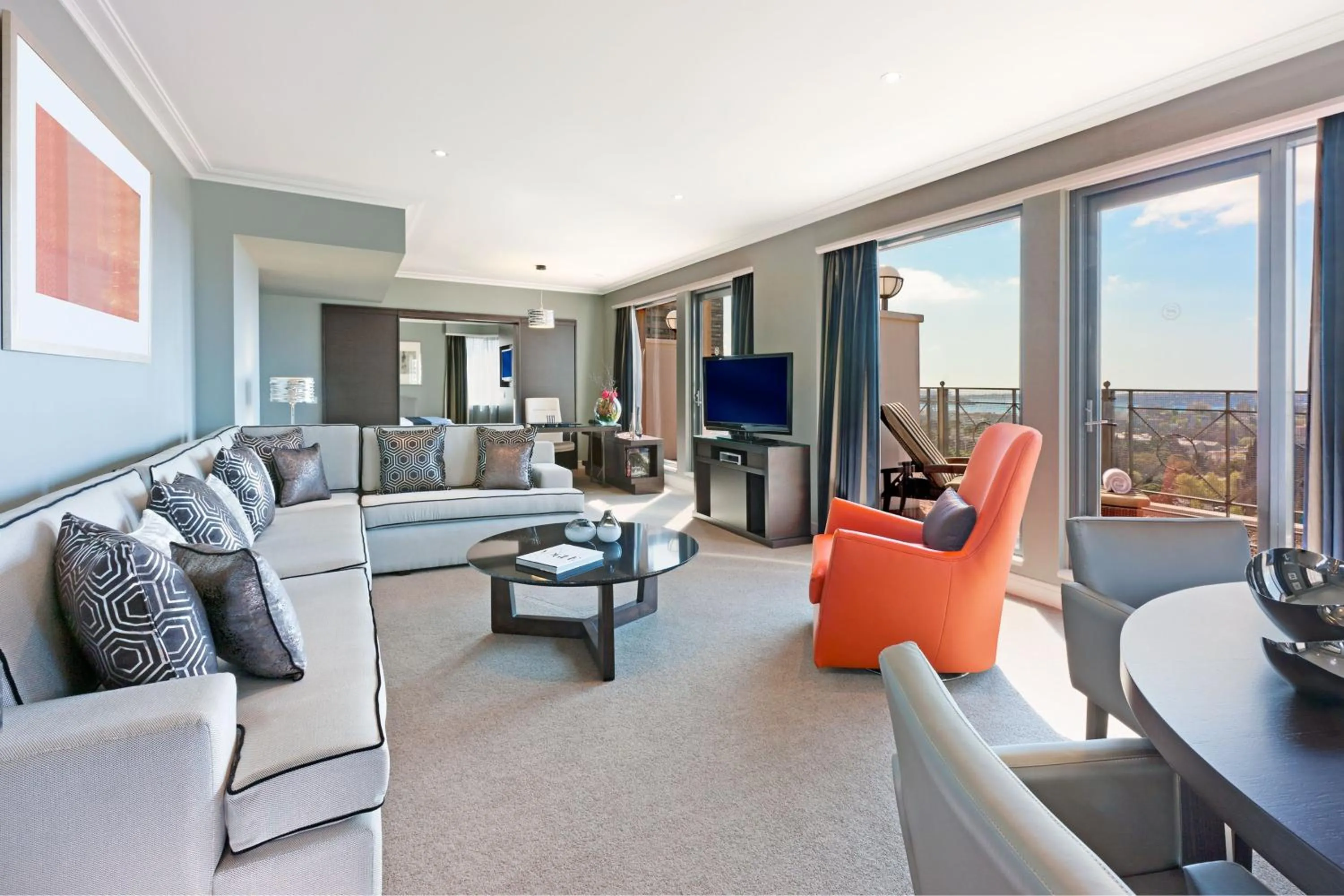 Living room in Sheraton Grand Sydney Hyde Park