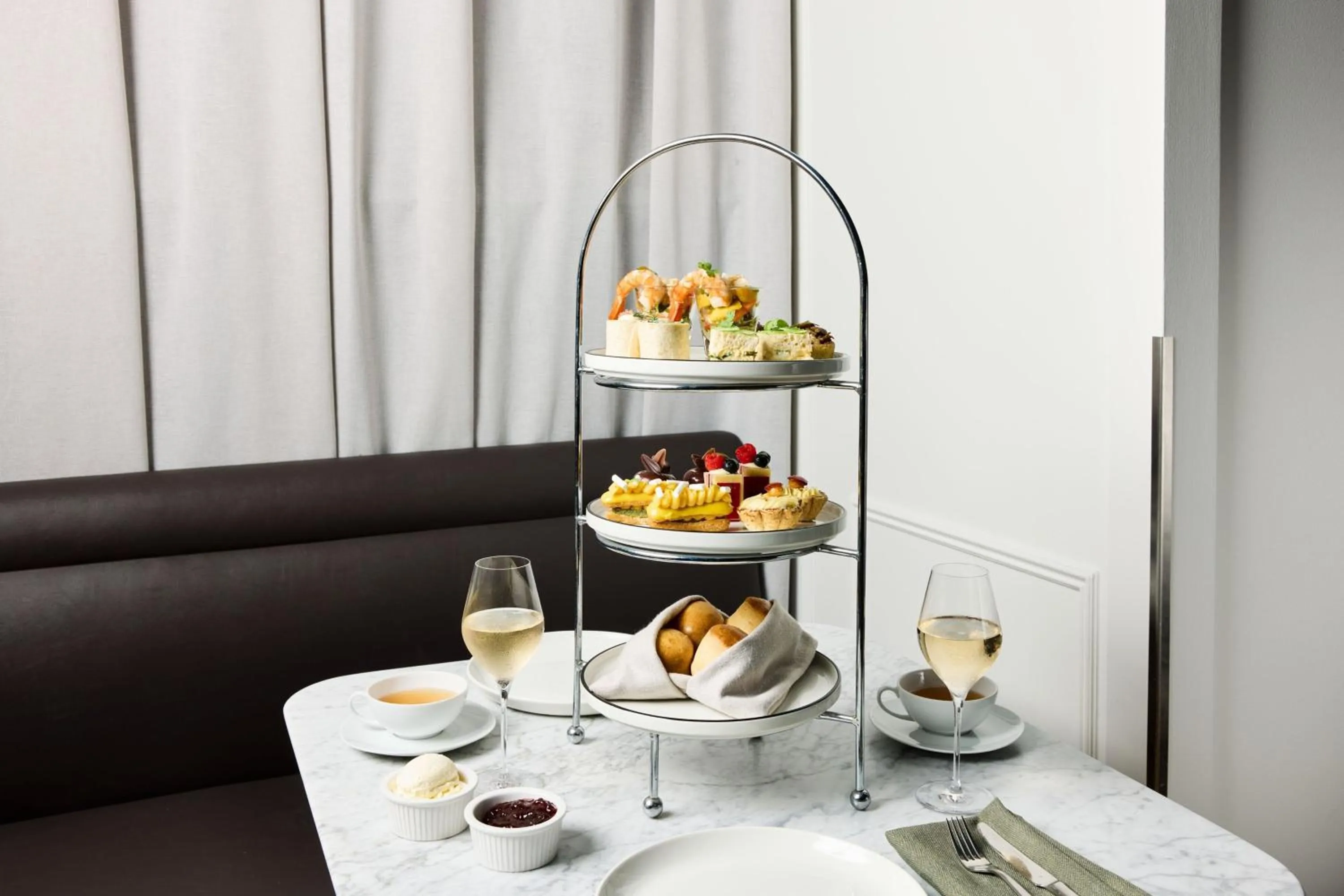 Restaurant/places to eat in Sheraton Grand Sydney Hyde Park