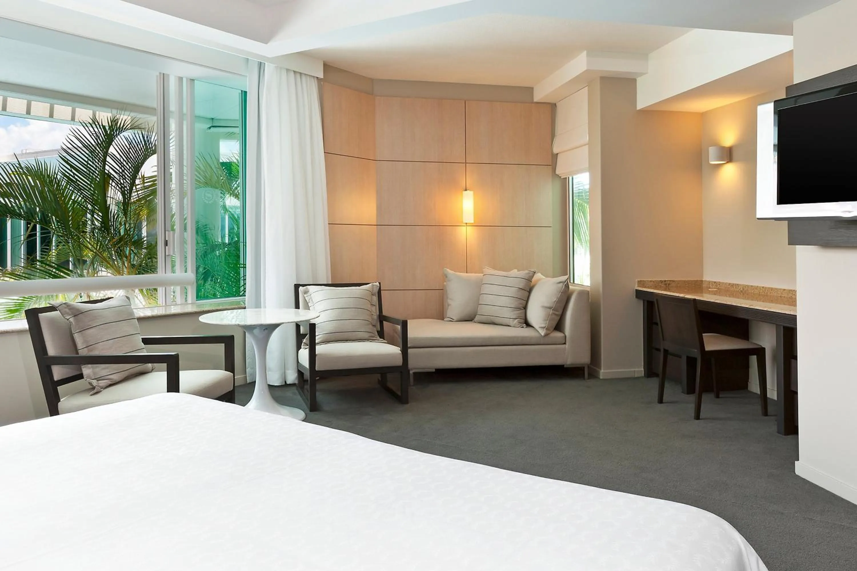 Photo of the whole room, Bed in Sheraton Grand Mirage Resort Gold Coast