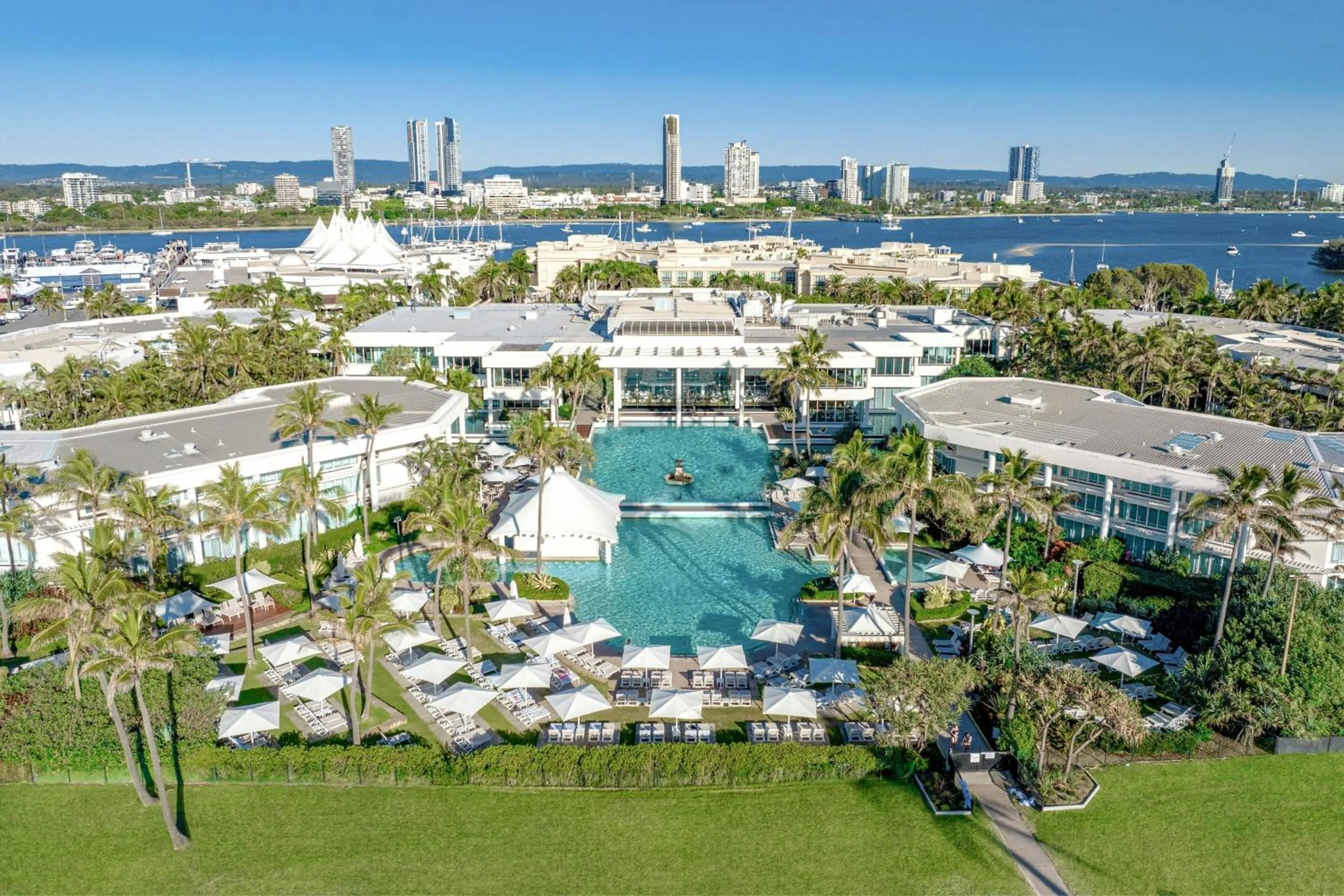 Property building in Sheraton Grand Mirage Resort Gold Coast