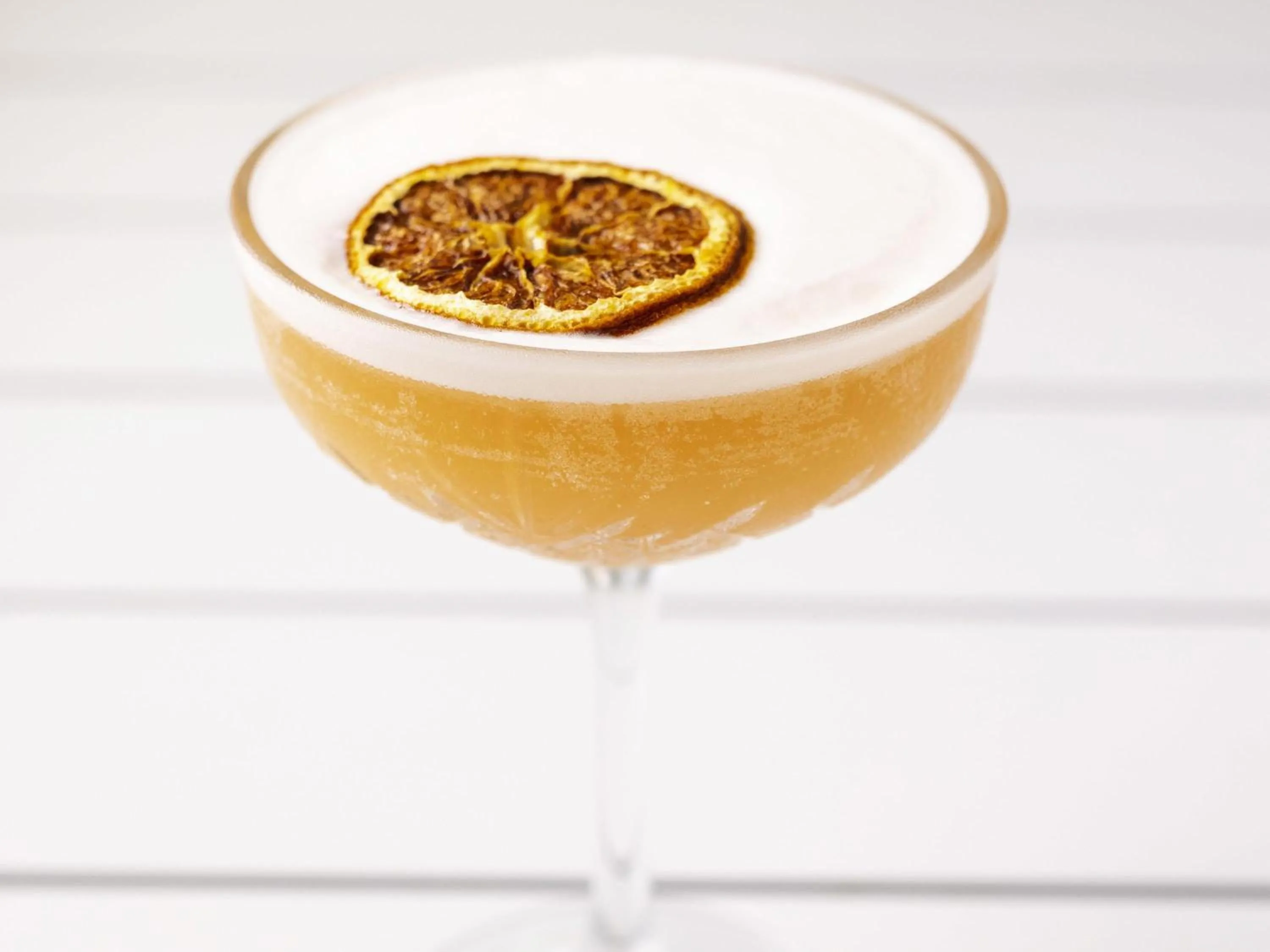 Lounge or bar in Sofitel Noosa Pacific Resort