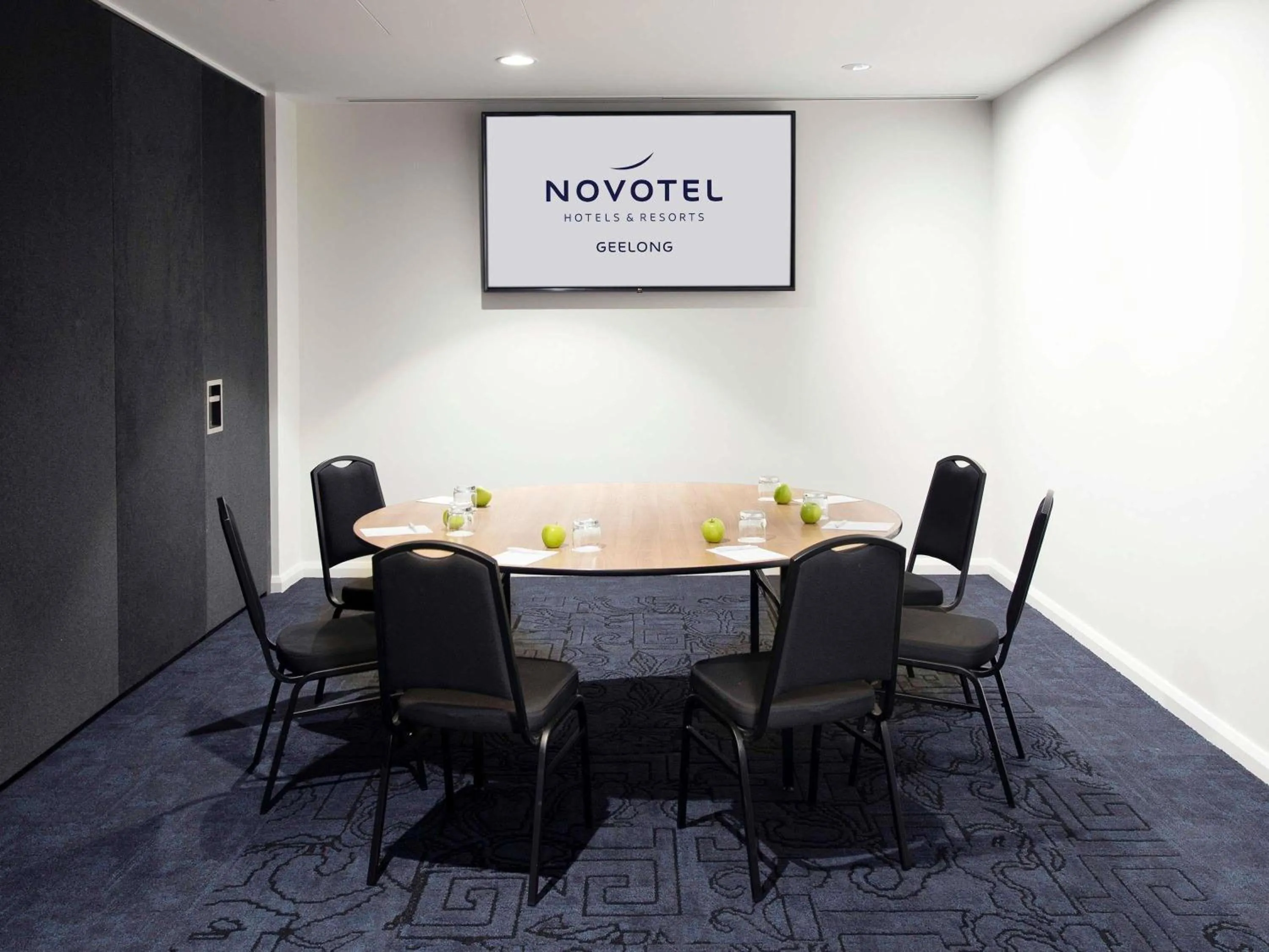 Business facilities in Novotel Geelong