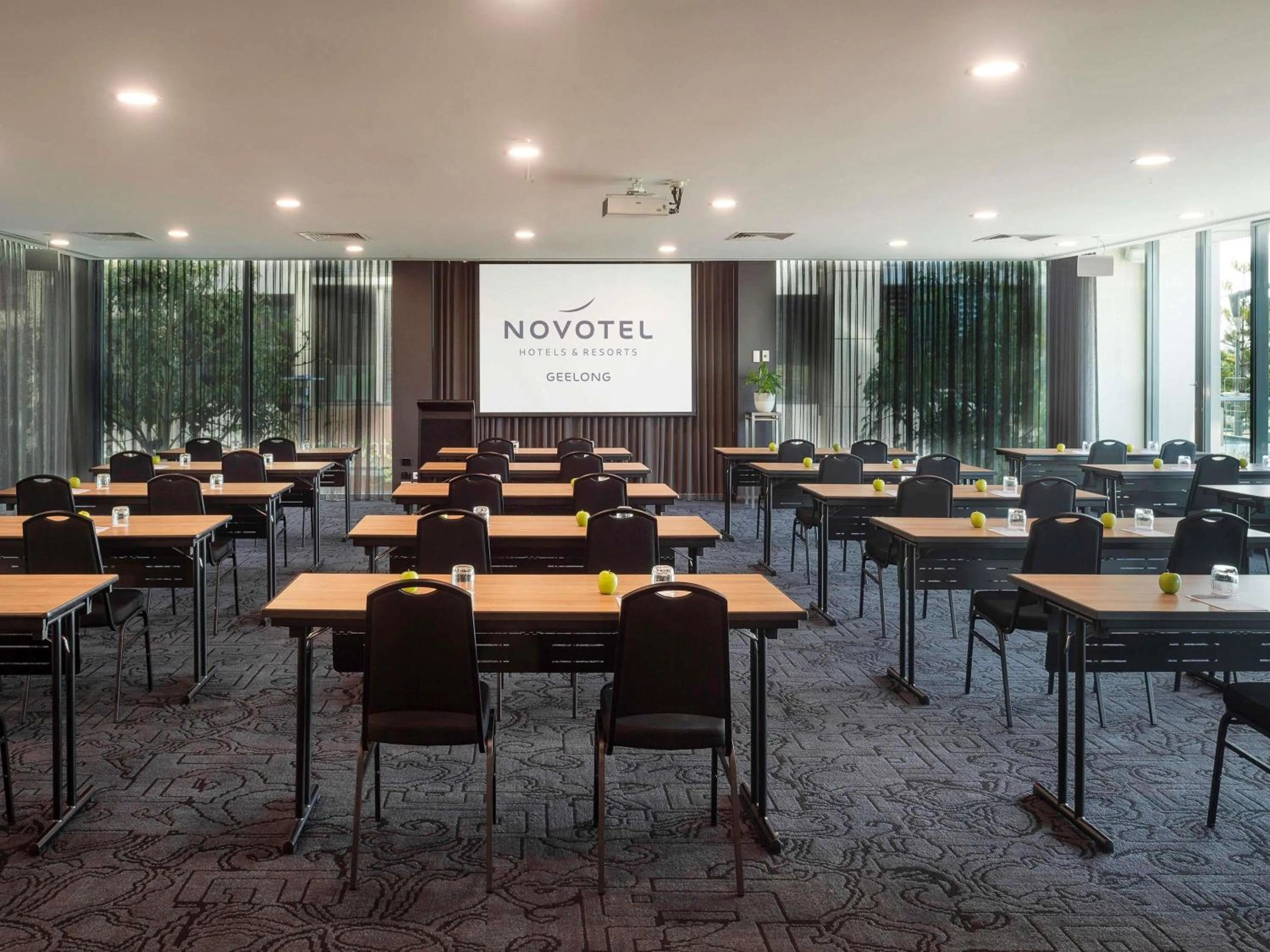 Meeting/conference room in Novotel Geelong