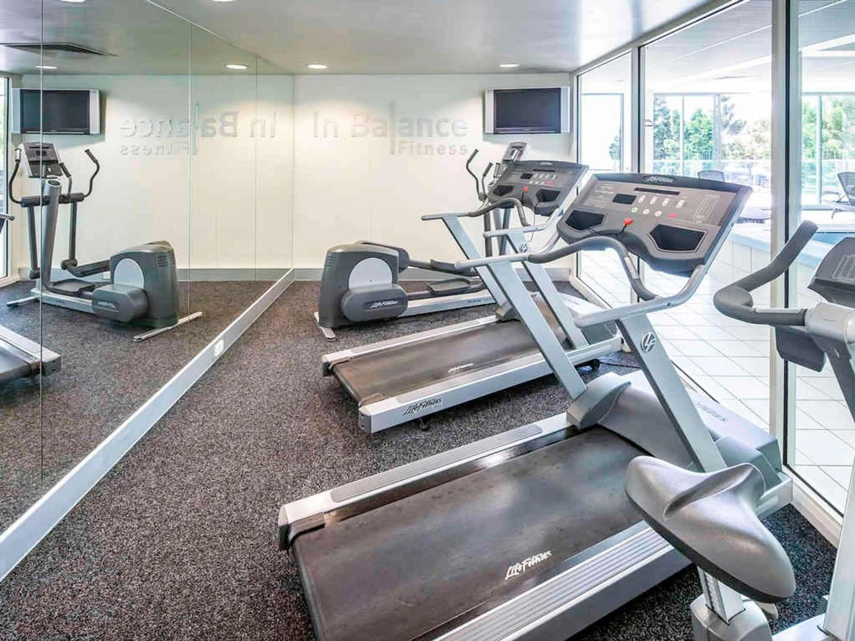Fitness centre/facilities in Novotel Geelong