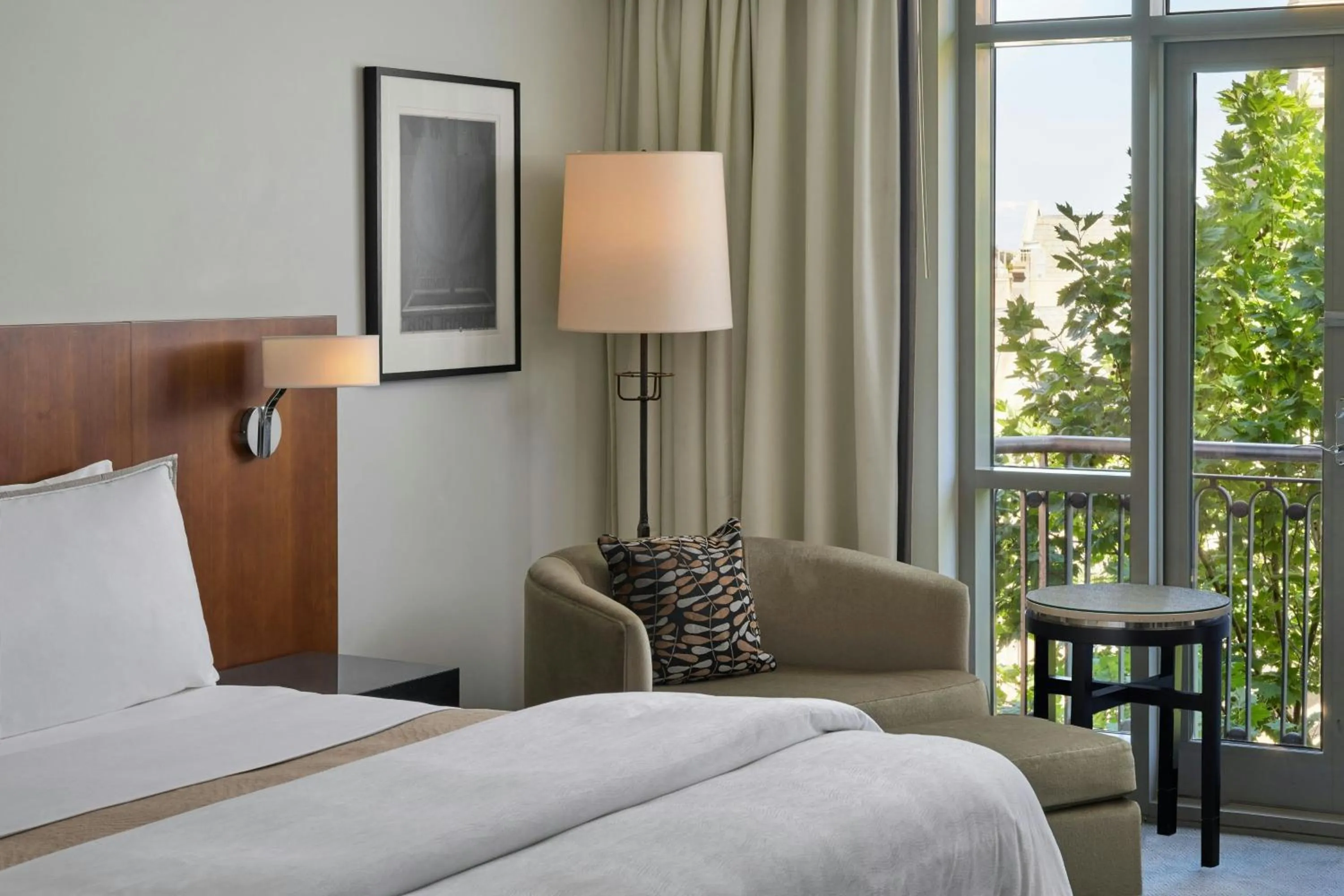 Photo of the whole room, Bed in The Westin Melbourne