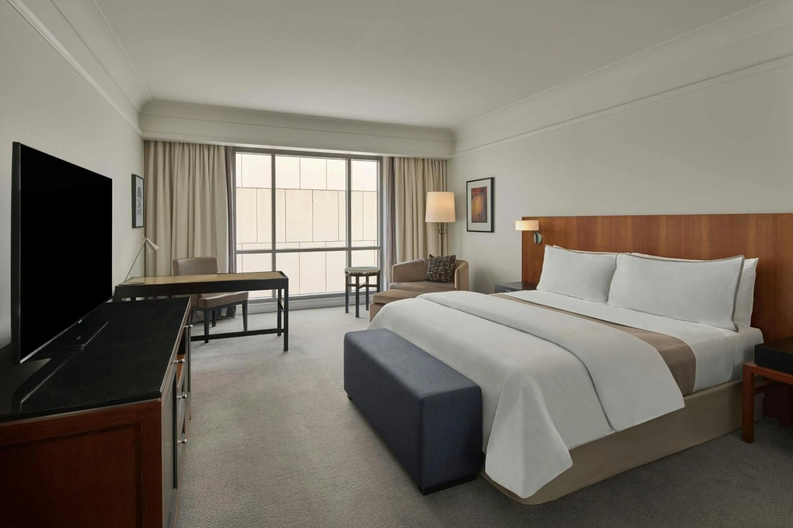 Photo of the whole room, Bed in The Westin Melbourne