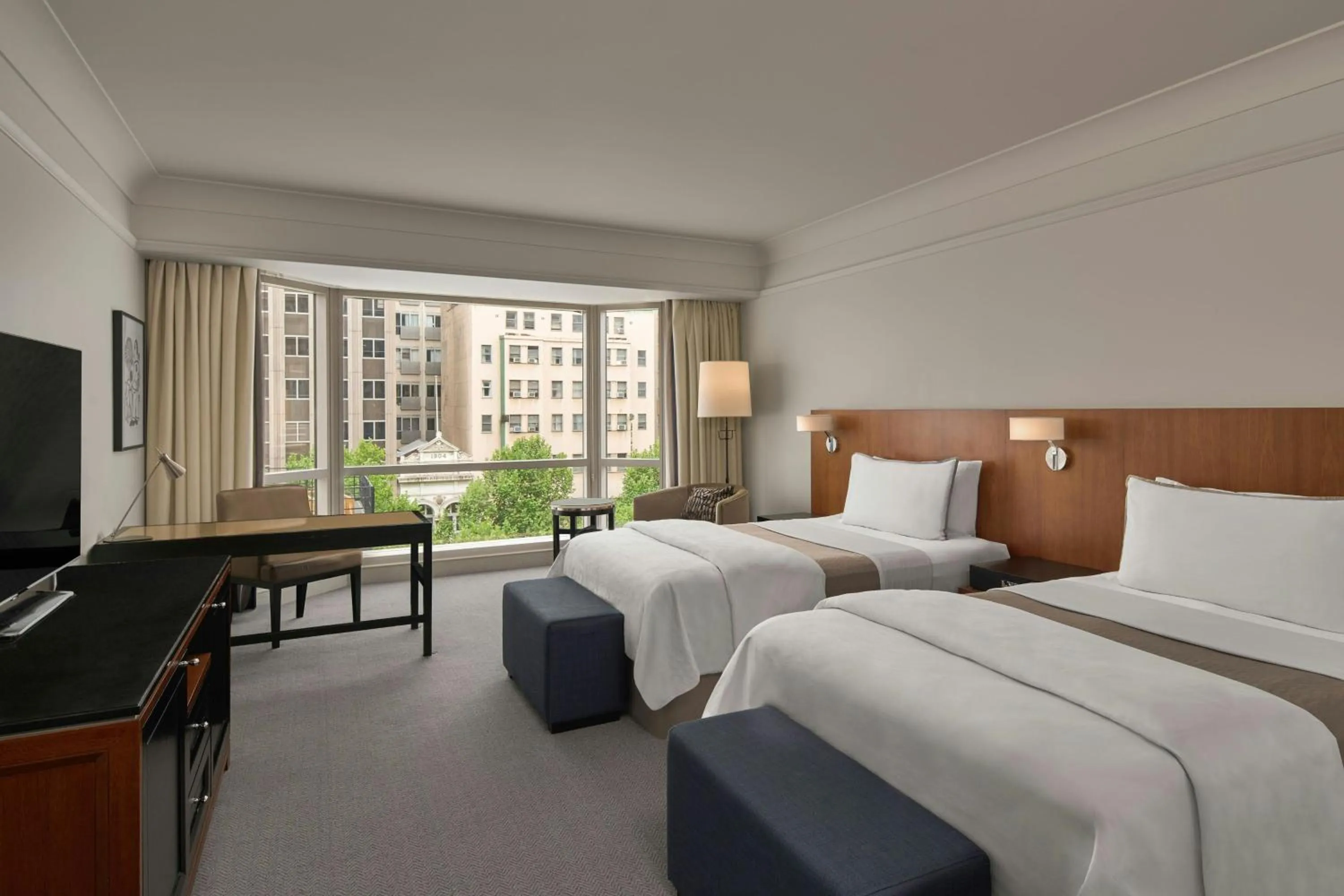 Photo of the whole room, Bed in The Westin Melbourne