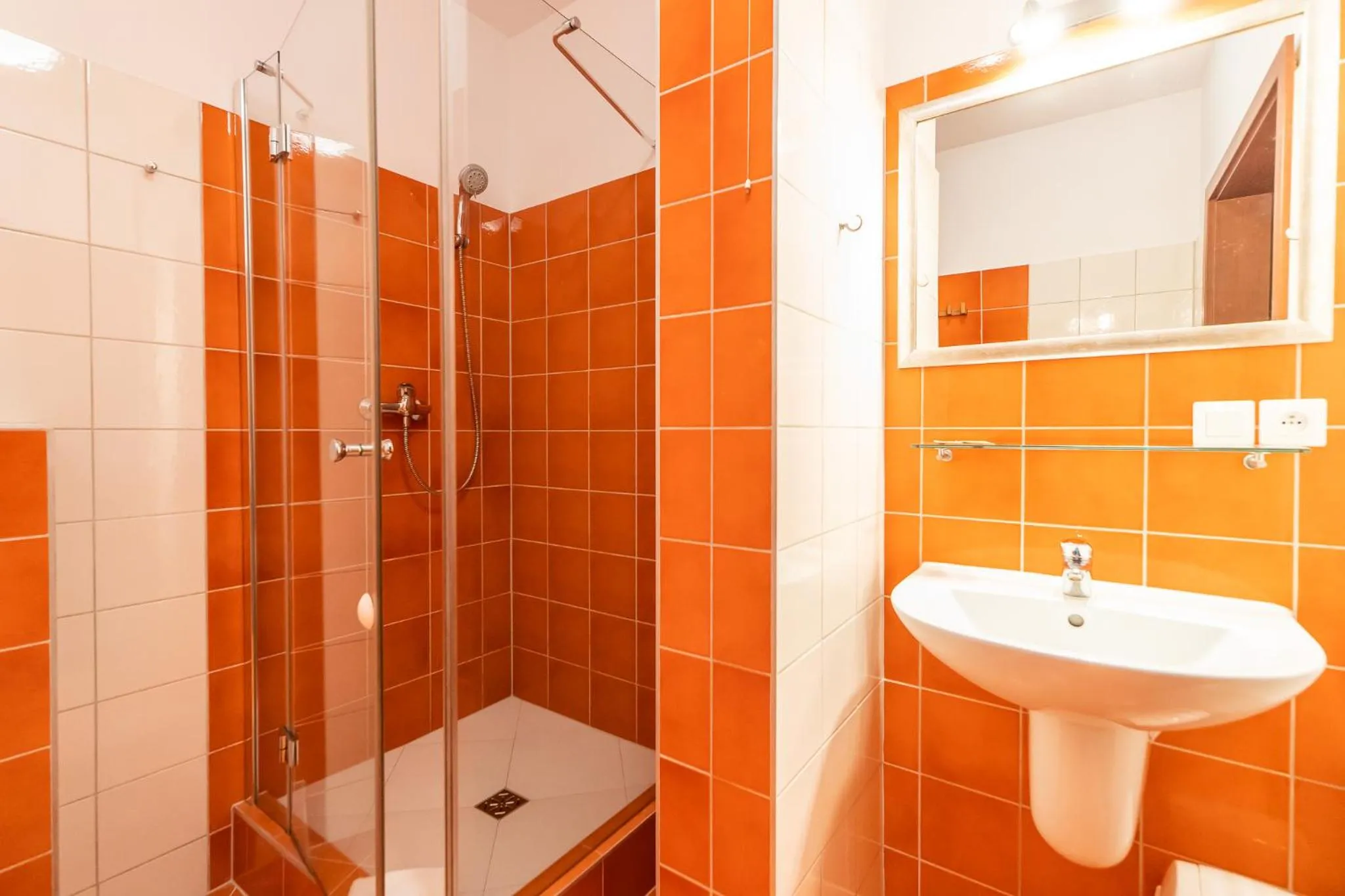 Shower in Pensjonat Zenit